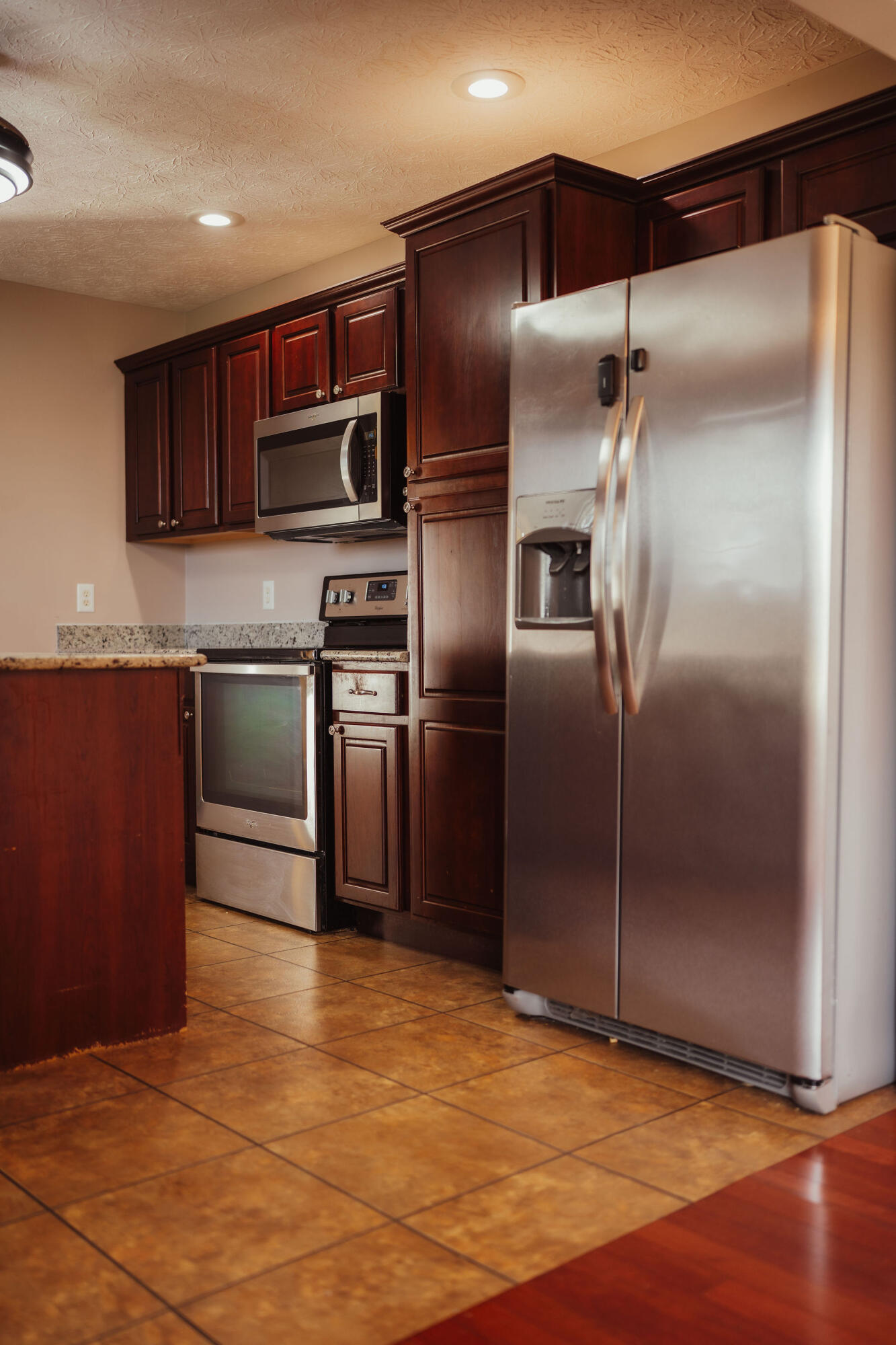 546 Smith's Lane Property Photo 14