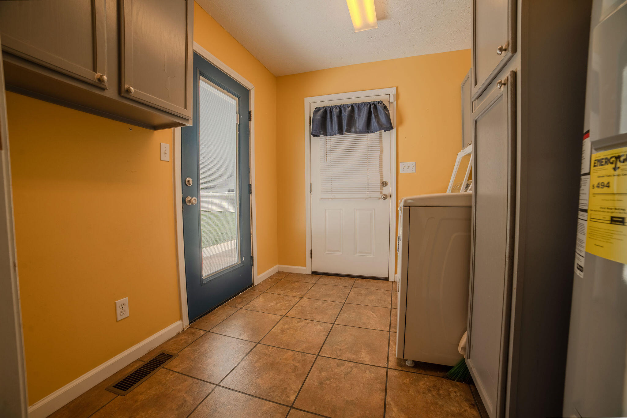 546 Smith's Lane Property Photo 16
