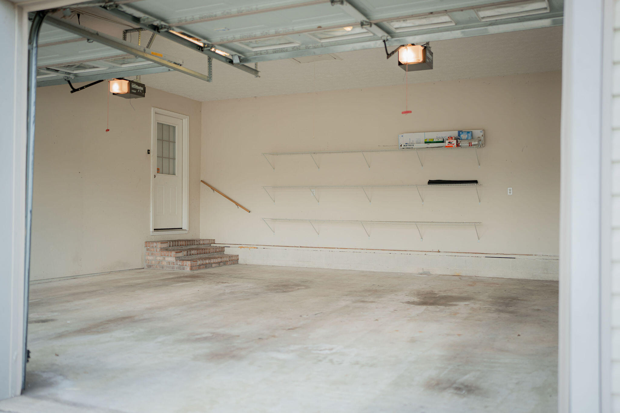 546 Smith's Lane Property Photo 26