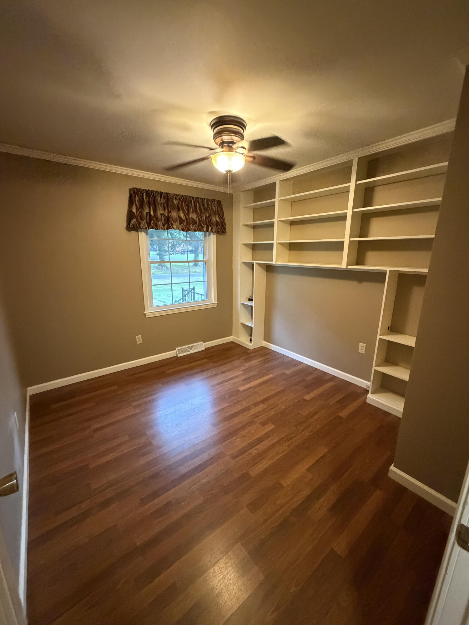 296 Barber Road Property Photo 6