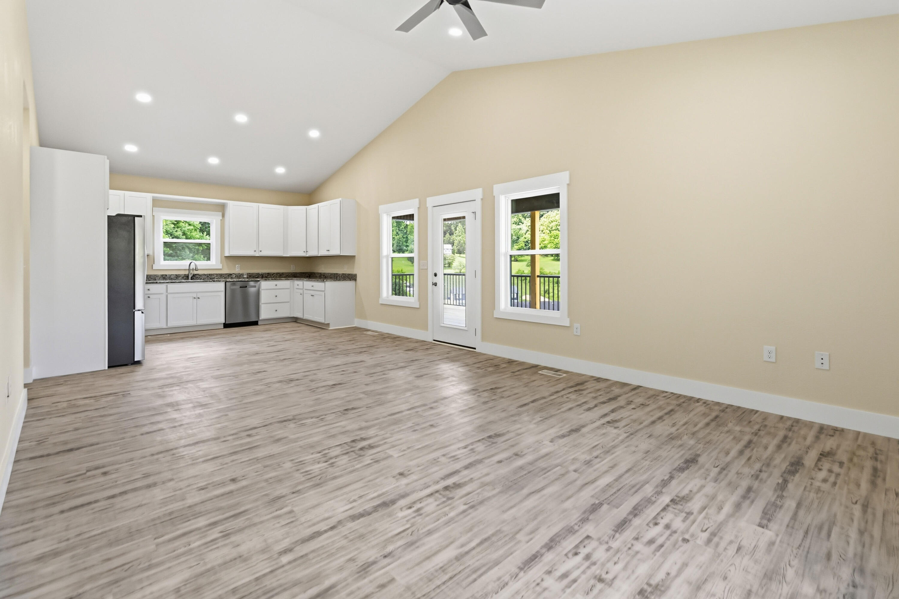 141 Limestone Street Property Photo 7