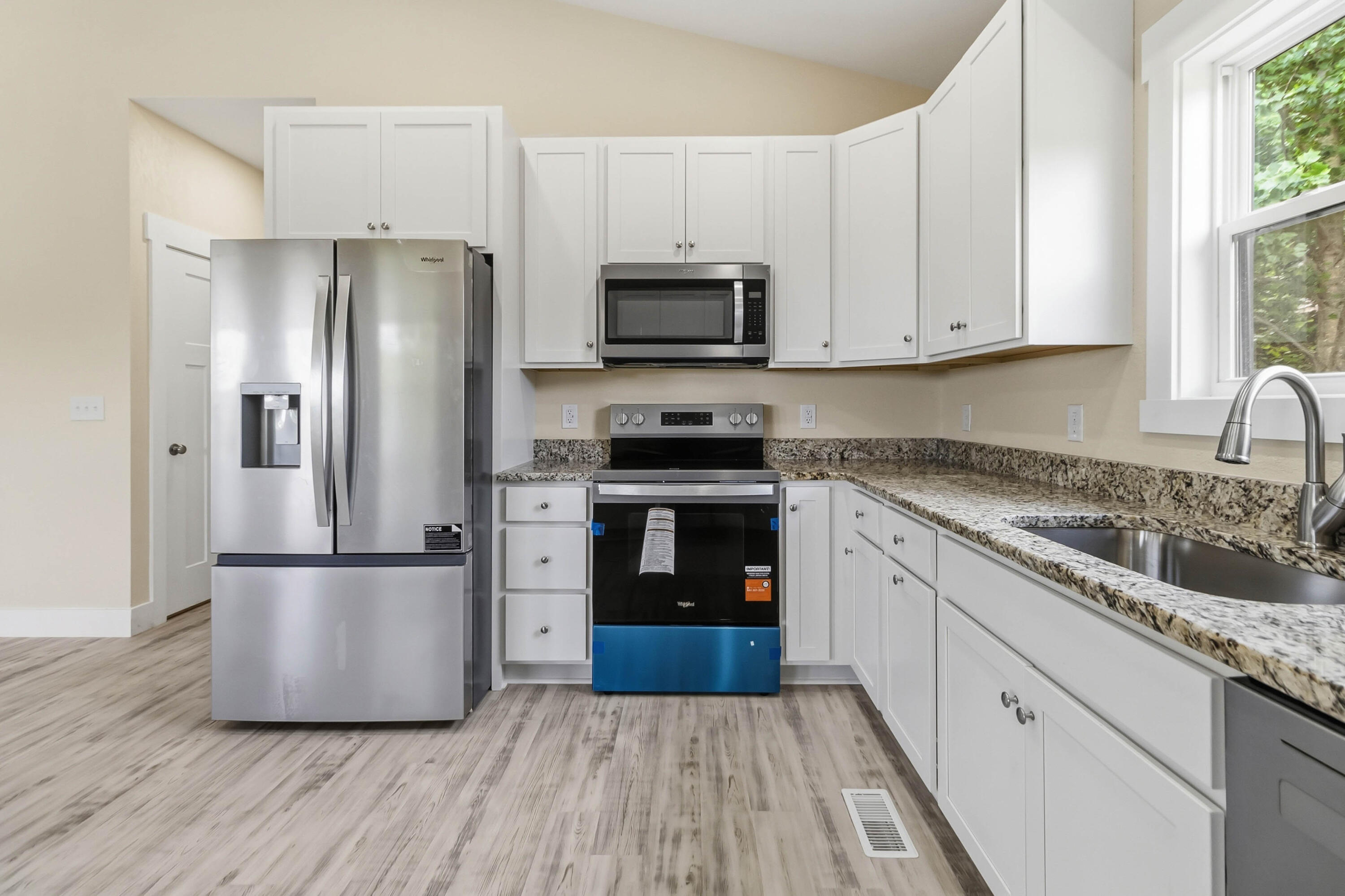 141 Limestone Street Property Photo 10