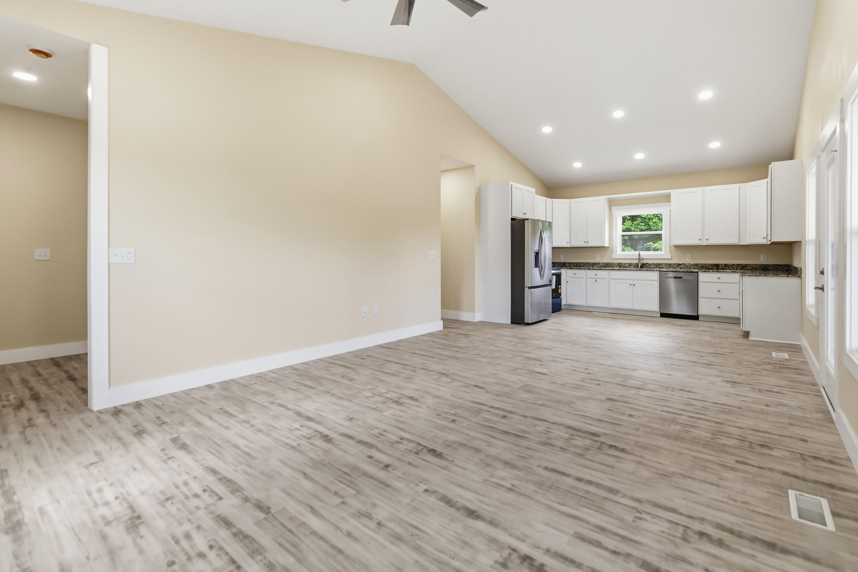 141 Limestone Street Property Photo 11