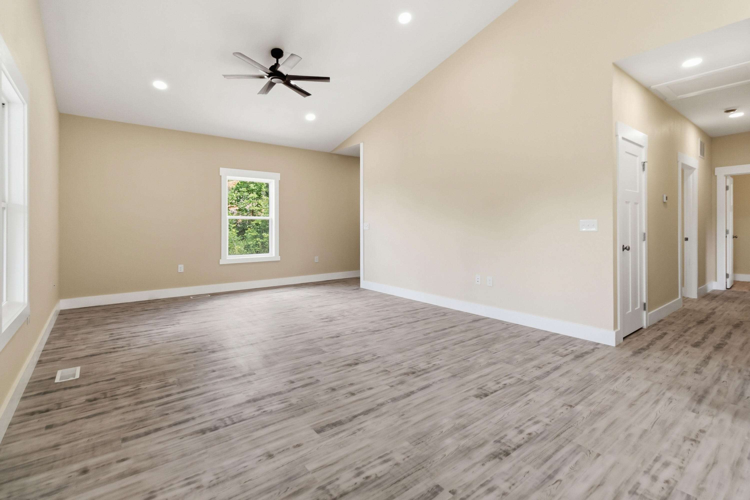141 Limestone Street Property Photo 13