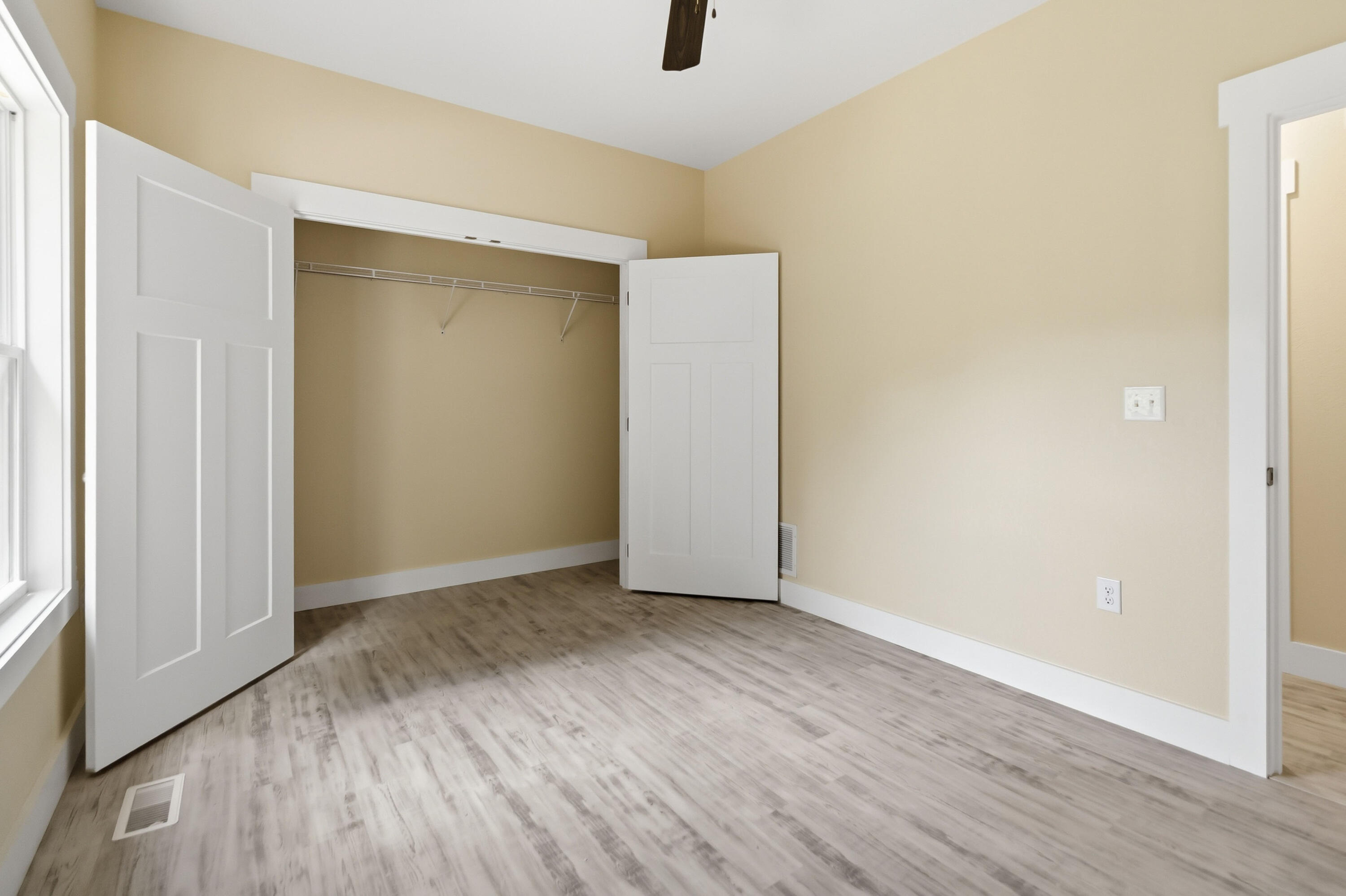 141 Limestone Street Property Photo 18