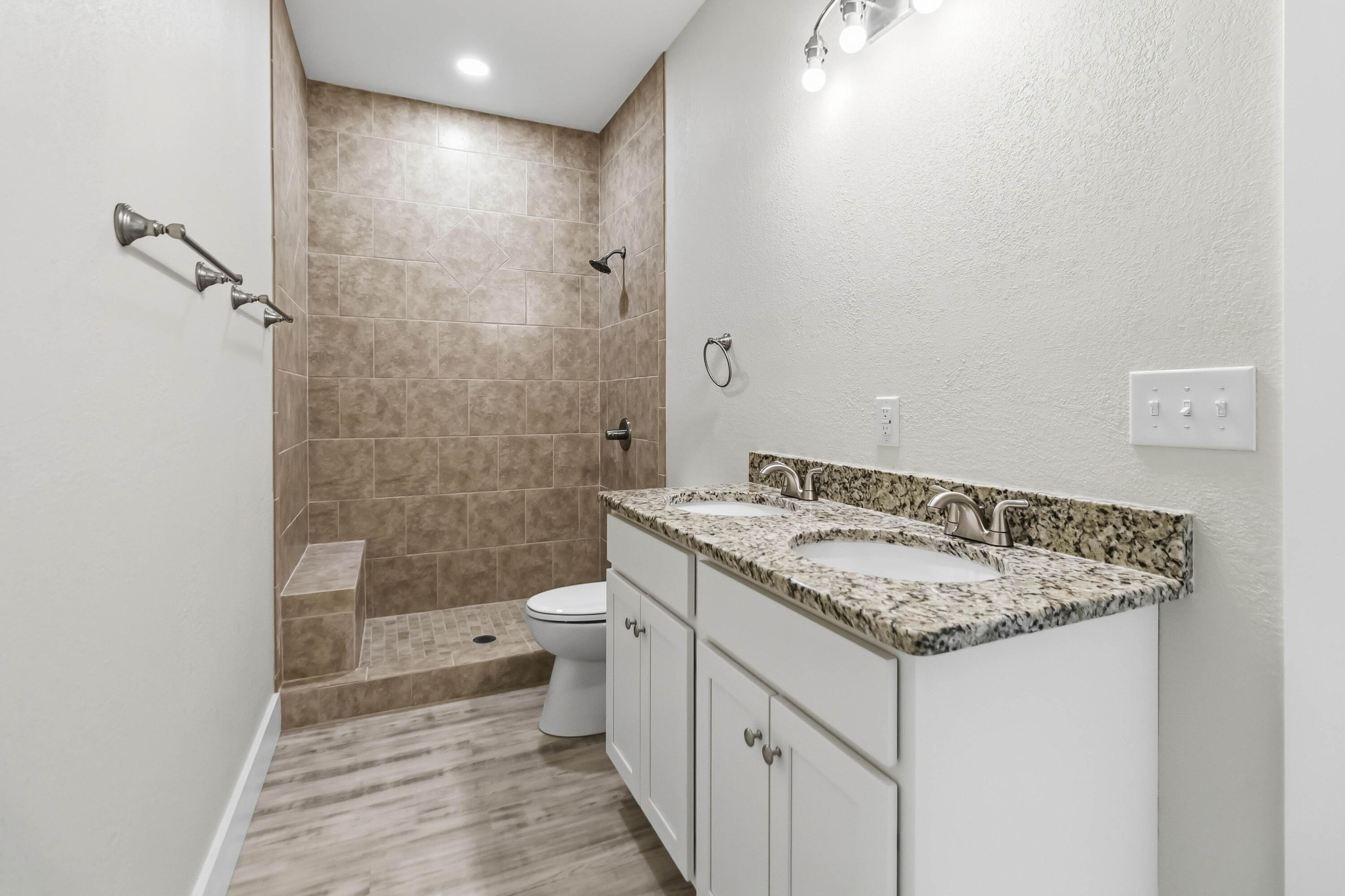 141 Limestone Street Property Photo 22