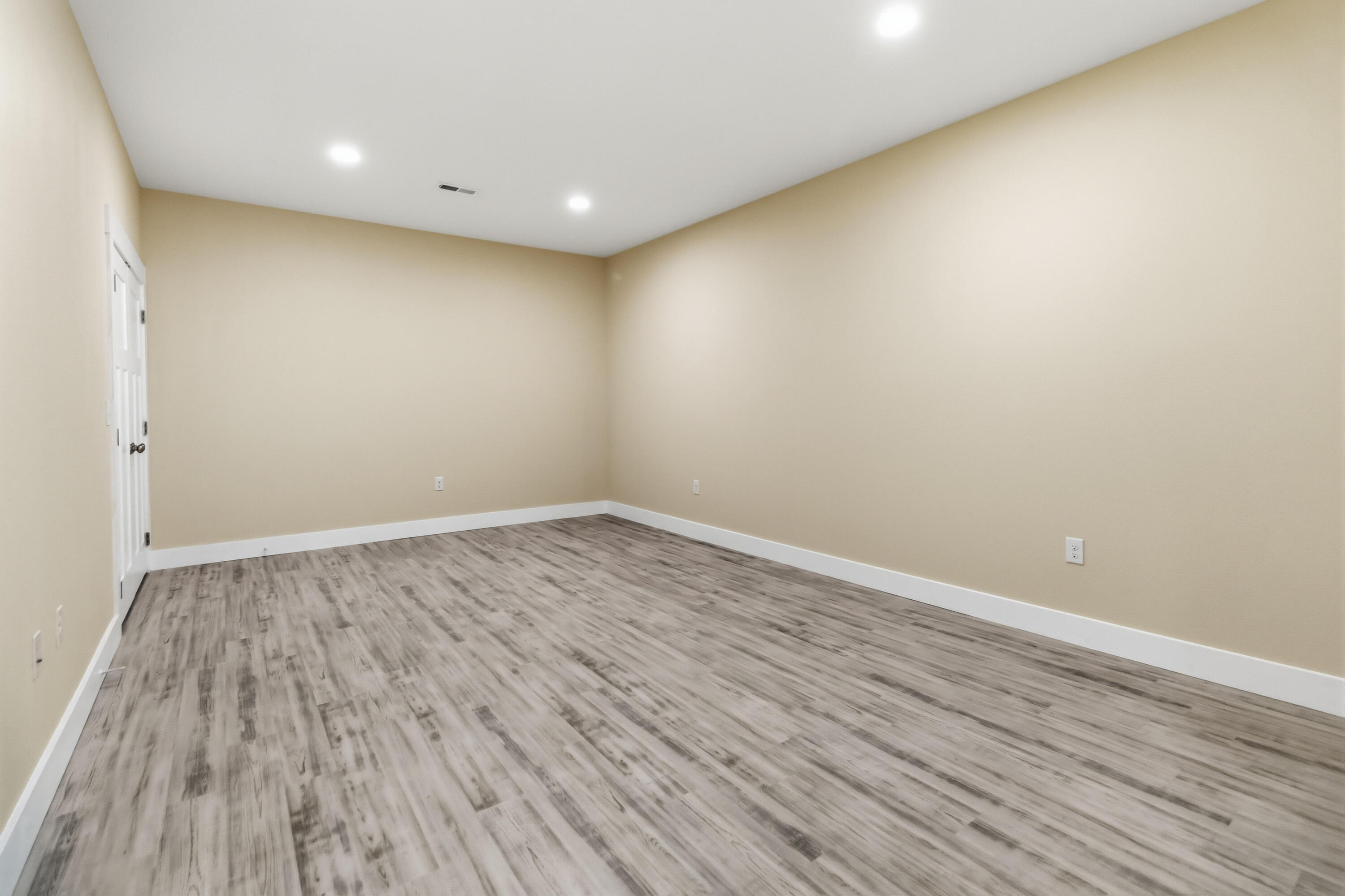 141 Limestone Street Property Photo 24