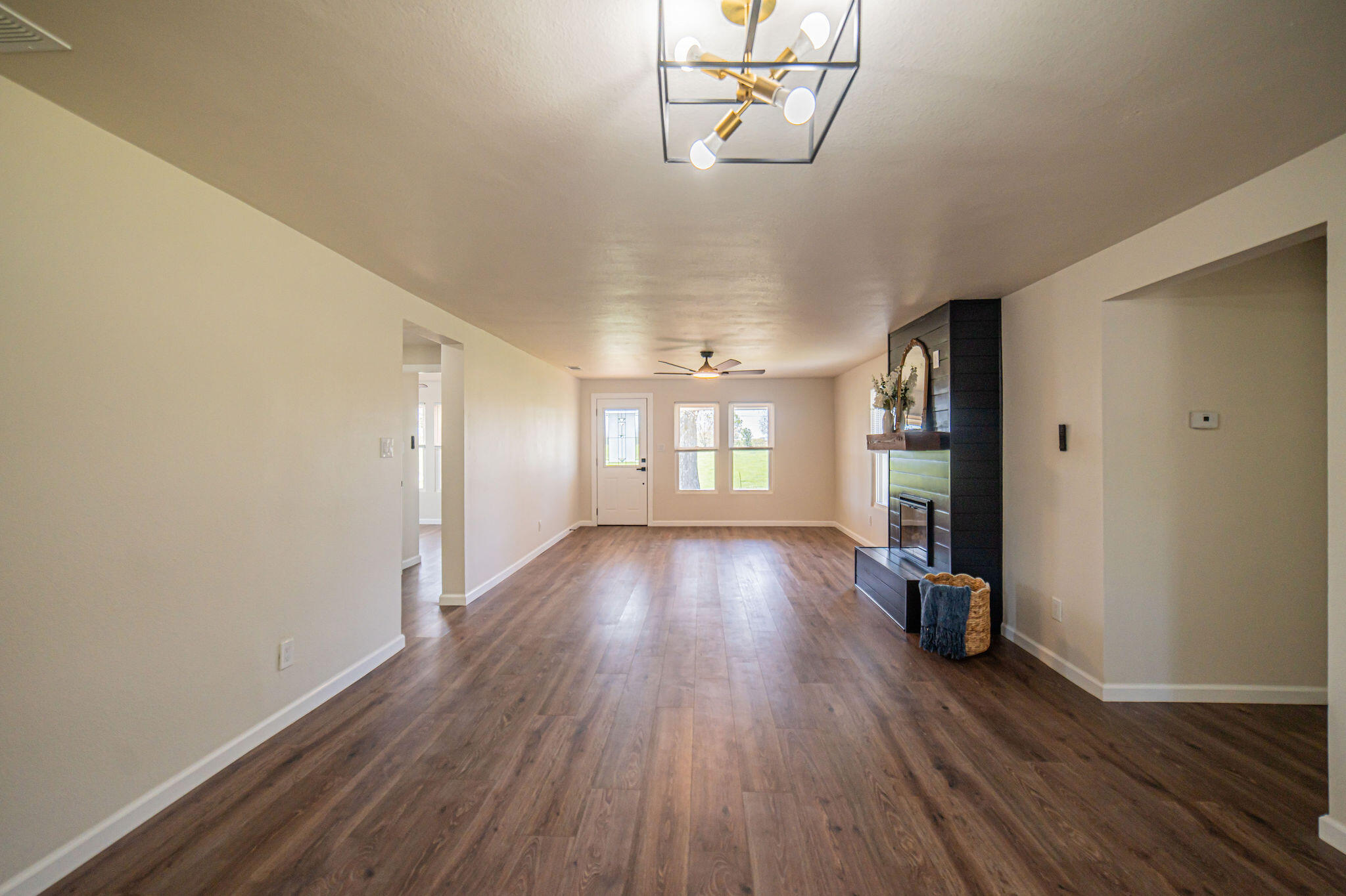 330 E M Hurley Road Property Photo 5