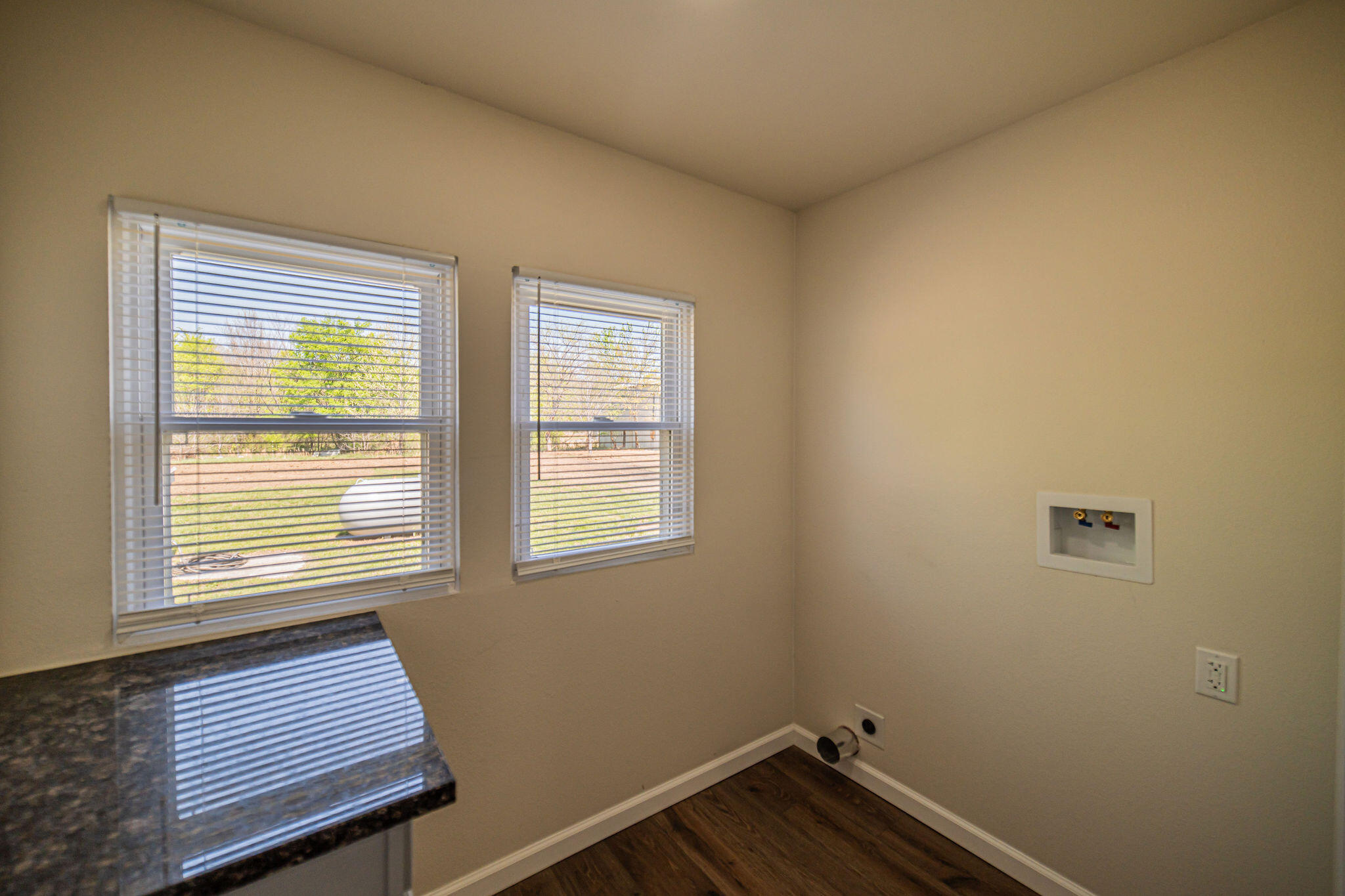 330 E M Hurley Road Property Photo 14
