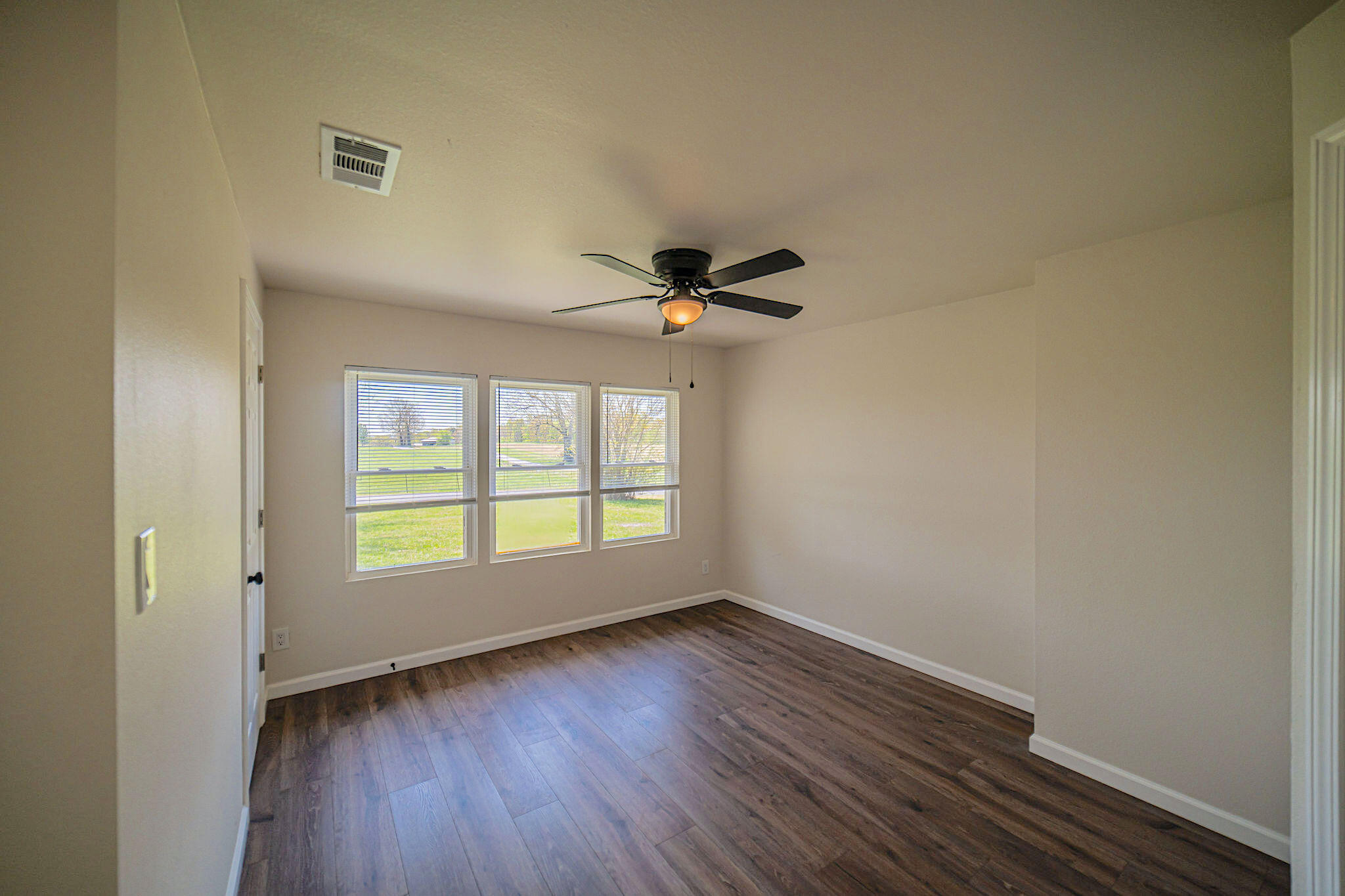330 E M Hurley Road Property Photo 15