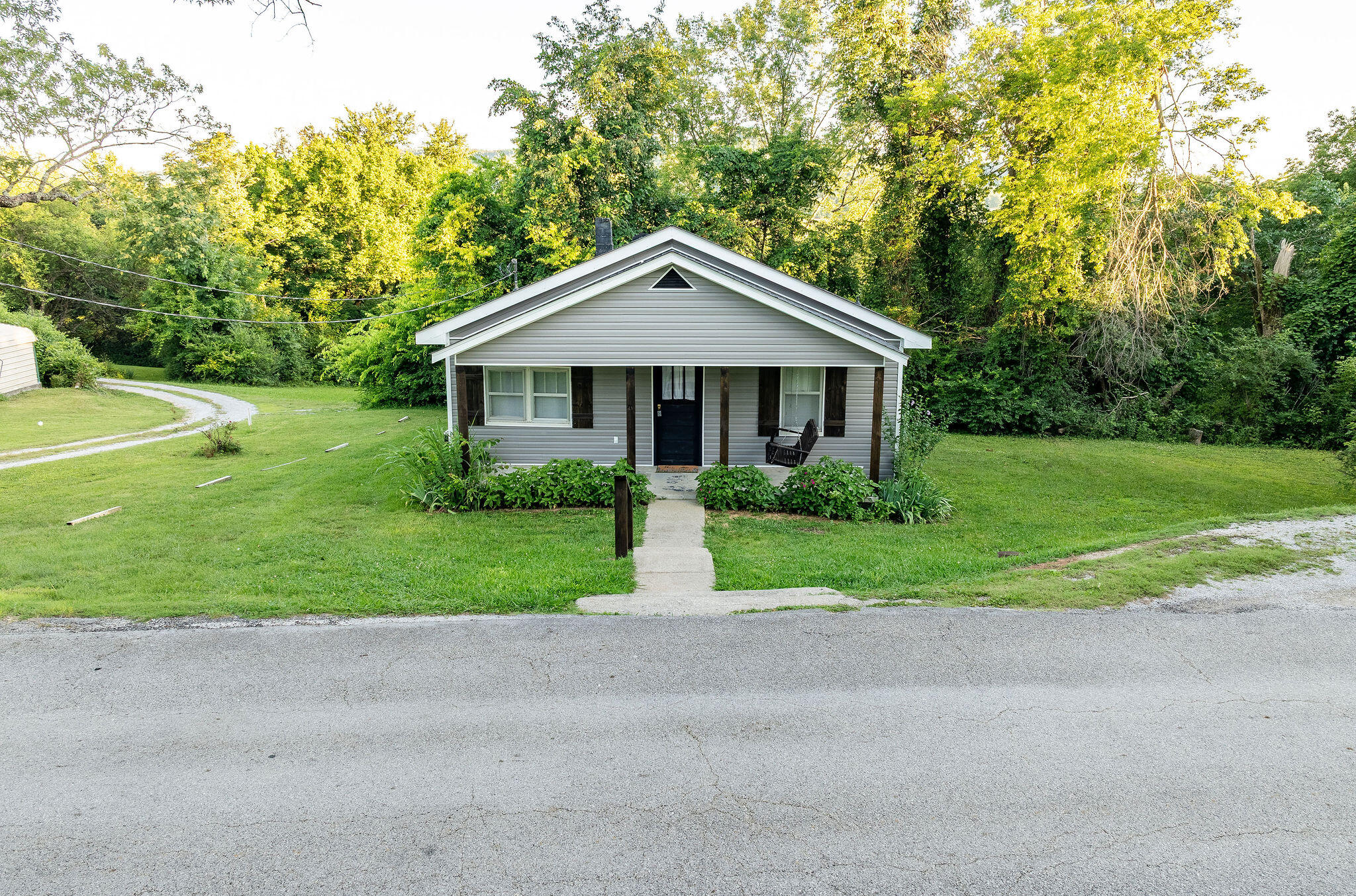 370 Green Acres Drive Property Photo 3