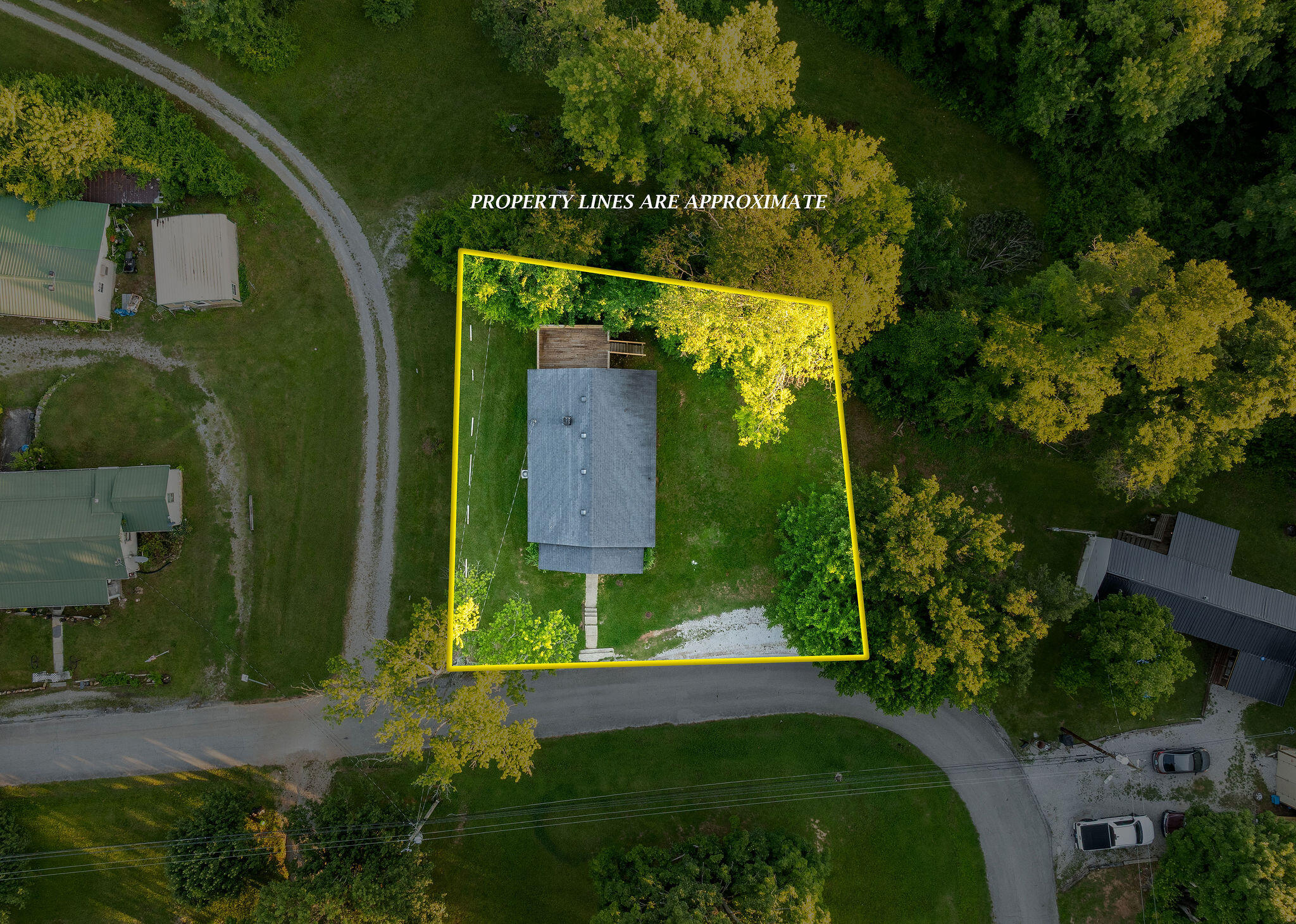 370 Green Acres Drive Property Photo 39