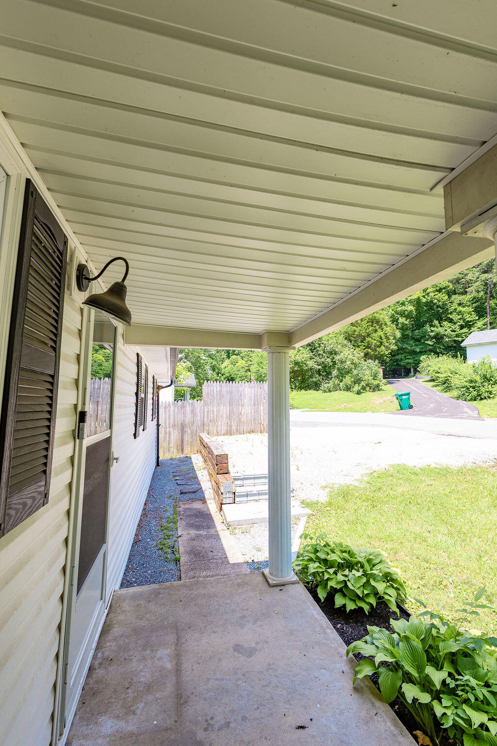 45 Pleasant Valley Property Photo 4