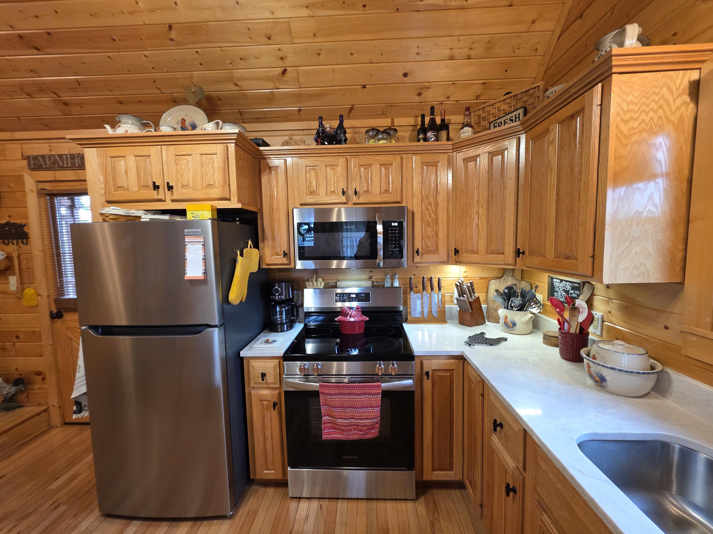 22 Elly Avenue Property Photo 27