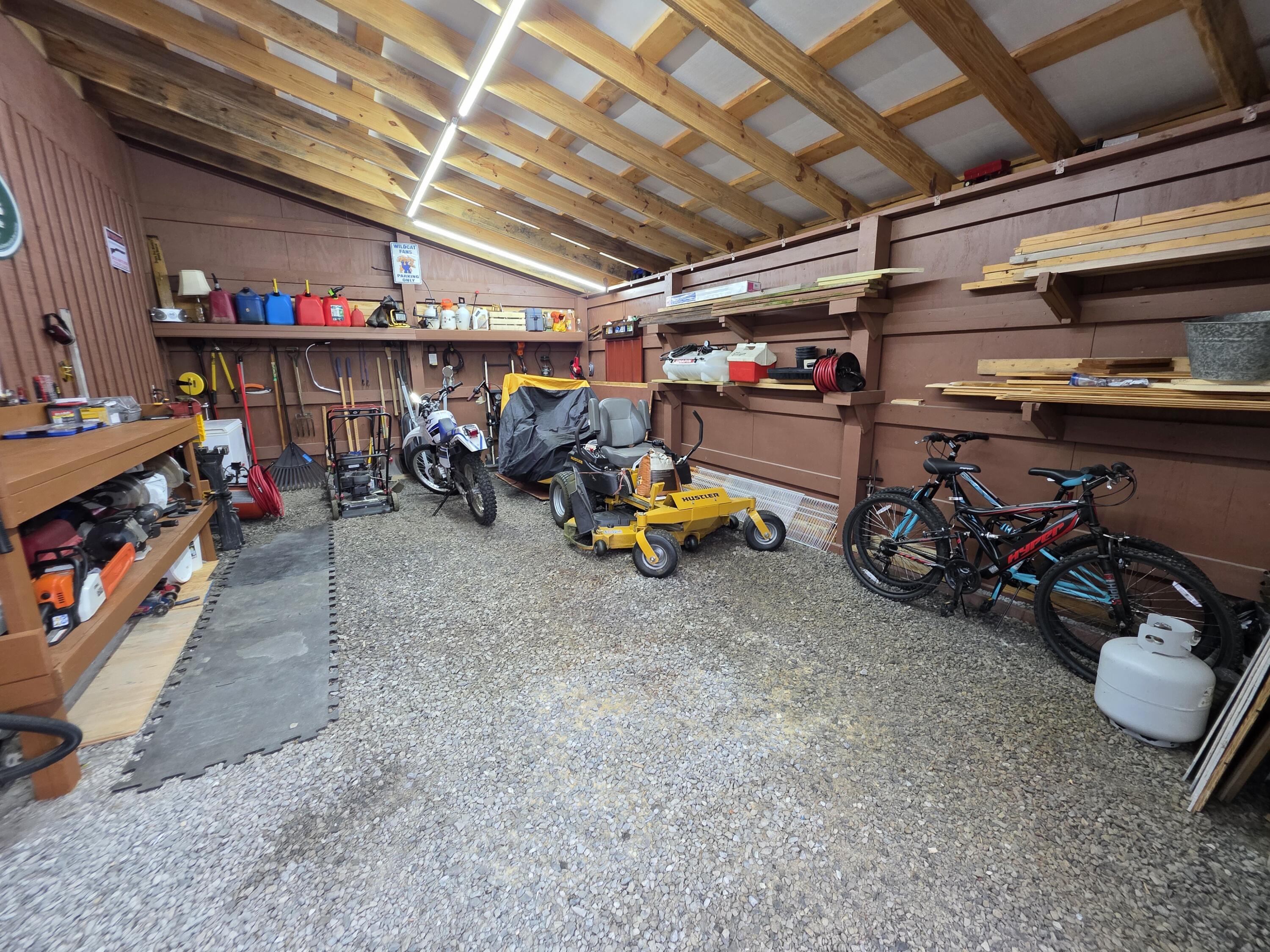 22 Elly Avenue Property Photo 64