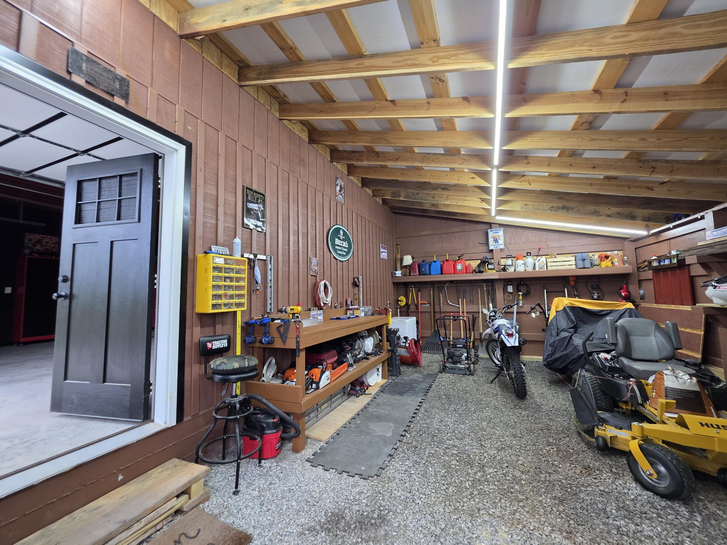 22 Elly Avenue Property Photo 66