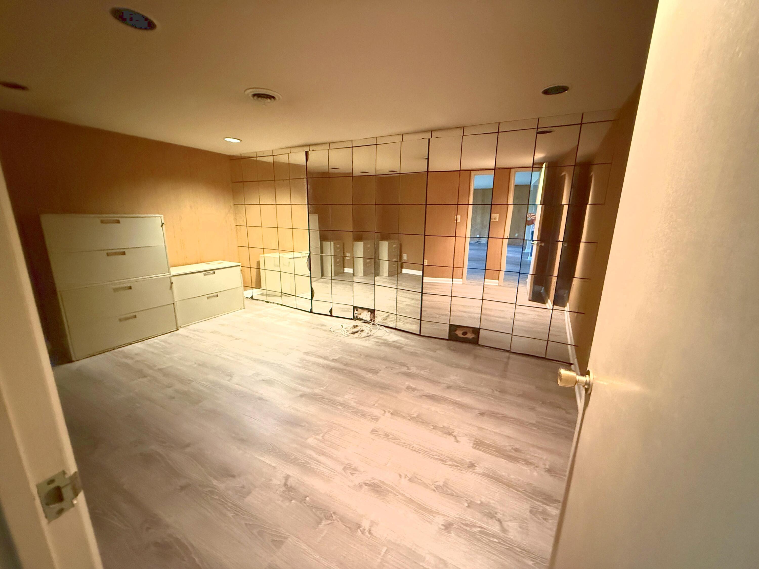 2049 Lakeside Drive Property Photo 47