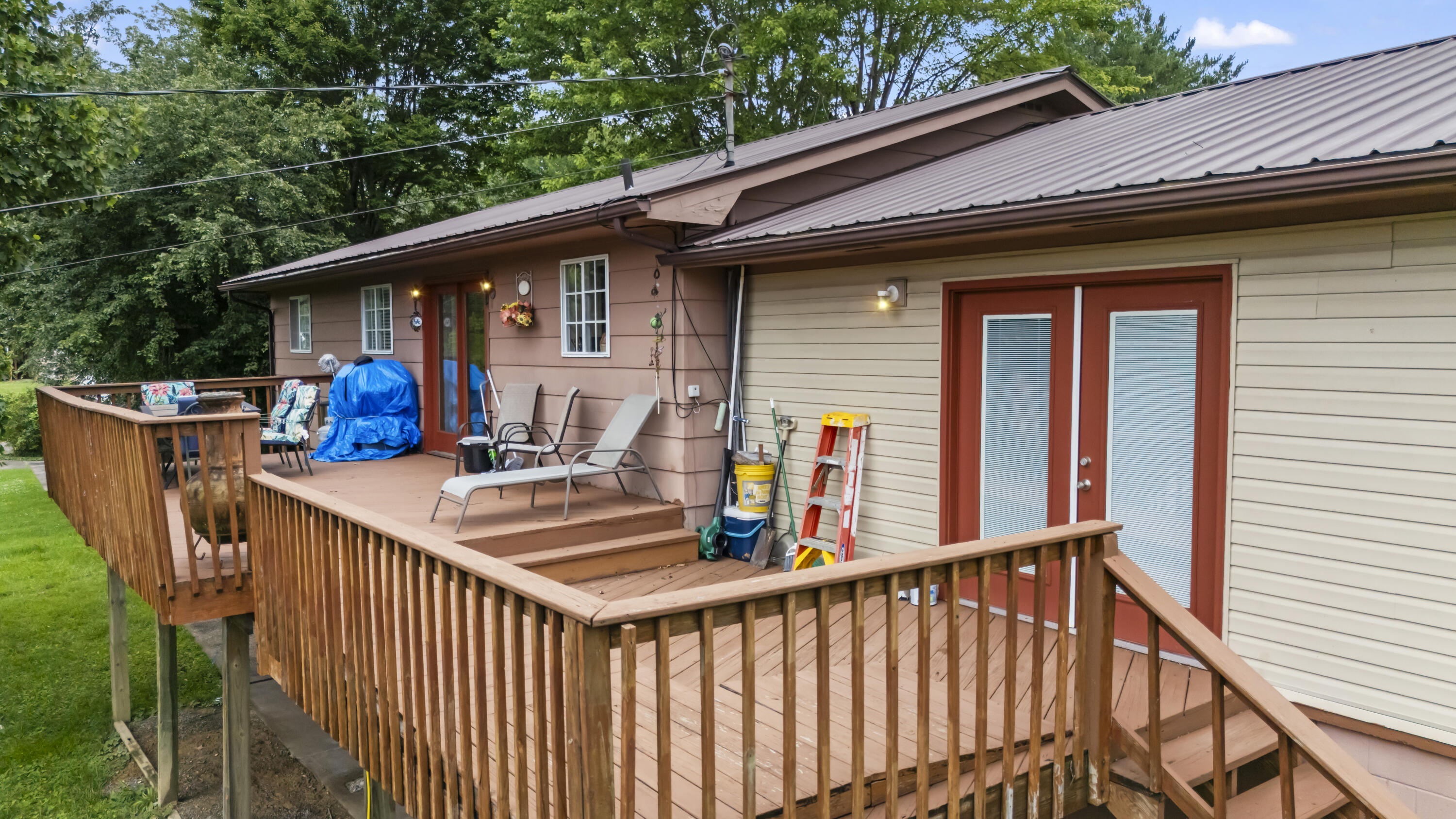 27 Poplar Lane Property Photo 5