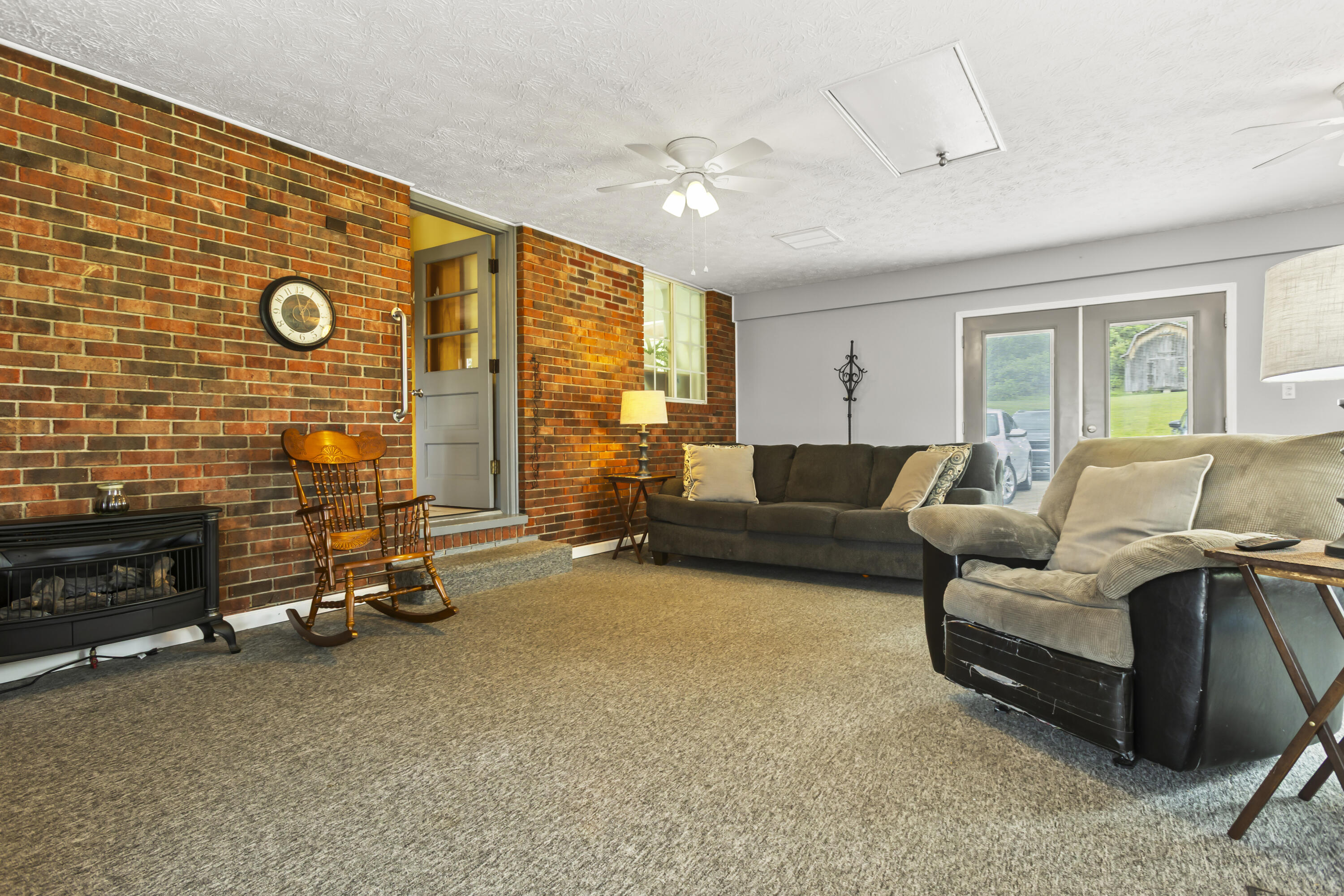 27 Poplar Lane Property Photo 16