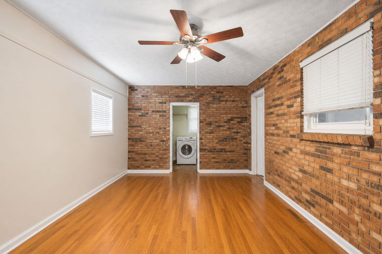 758 N Main Street Property Photo 5