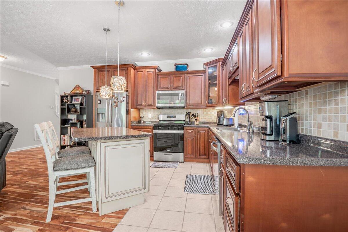 87 Blair Park Property Photo 9