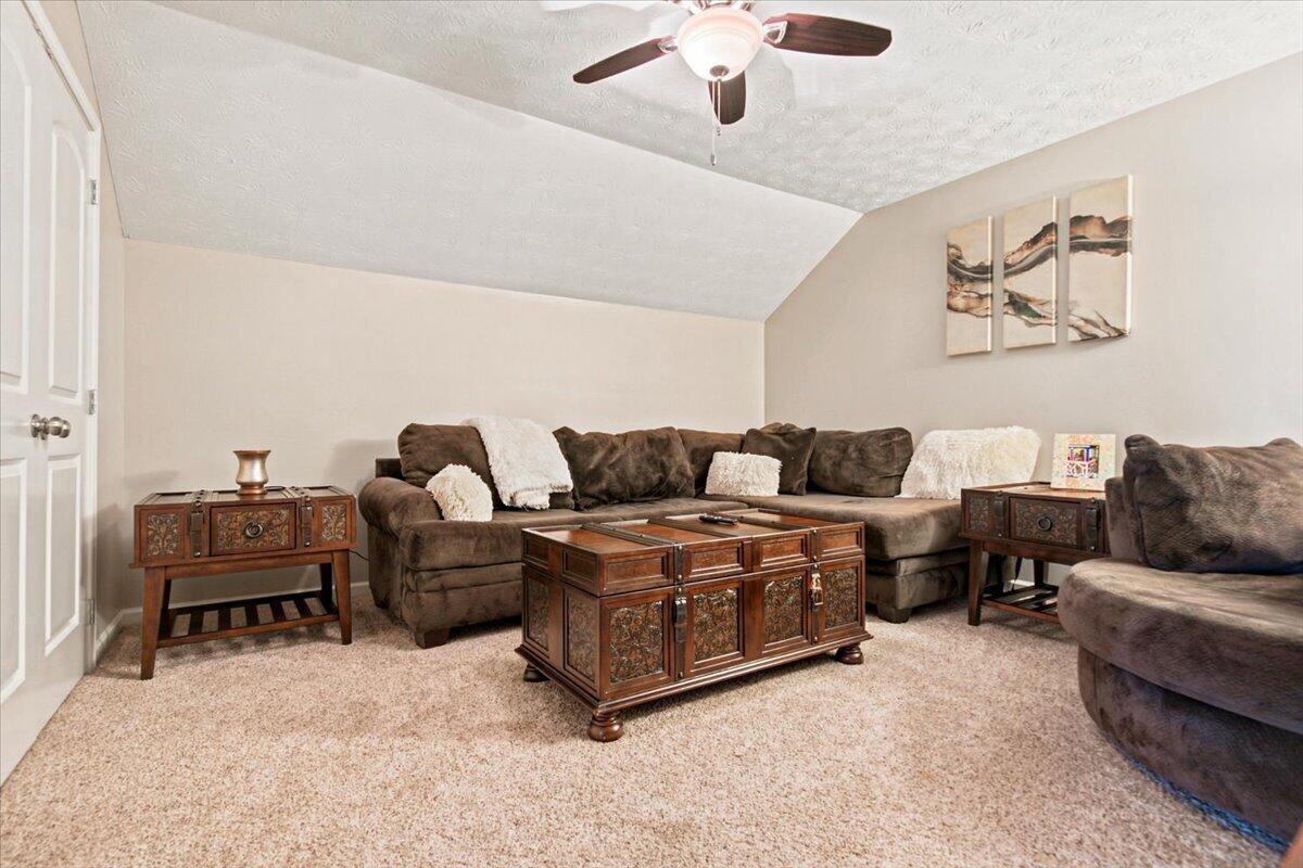 87 Blair Park Property Photo 25