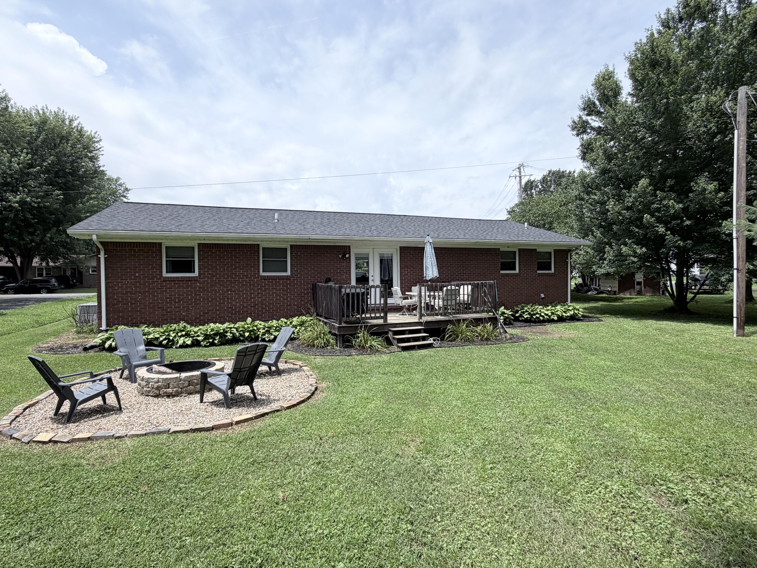 1401 Mimosa Lane Property Photo 15