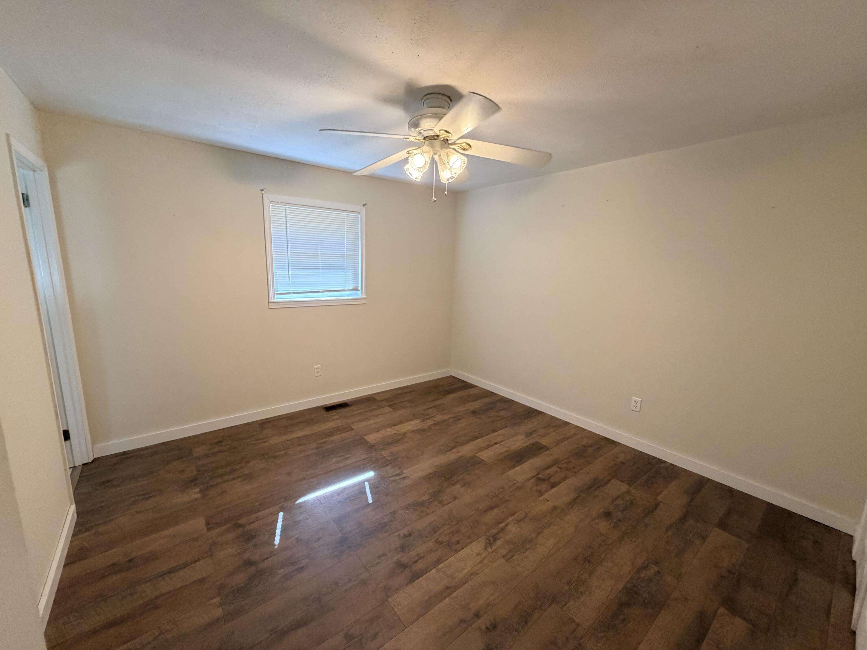 1401 Mimosa Lane Property Photo 38