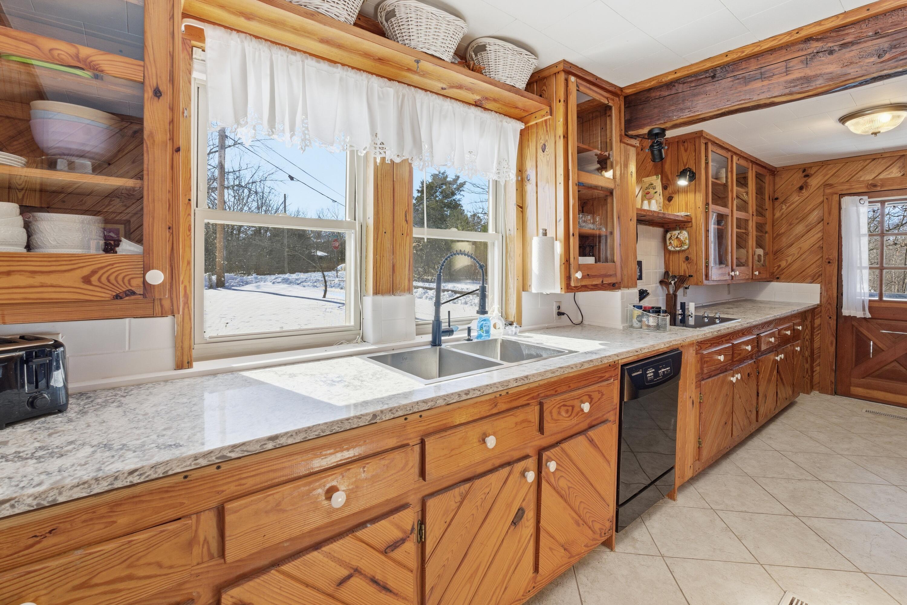 6672 Moors Camp Highway Property Photo 11