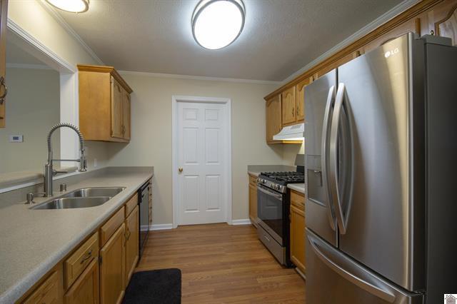 5073 Hill Terrace Property Photo 7