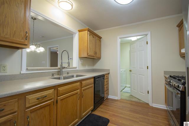 5073 Hill Terrace Property Photo 14