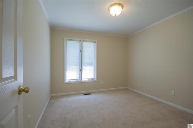 5073 Hill Terrace Property Photo 27
