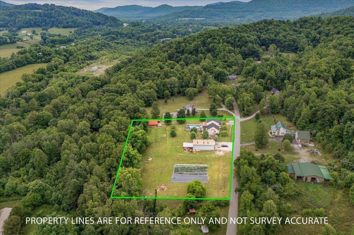 6985 Old Mountain Ash Pike Property Photo 4