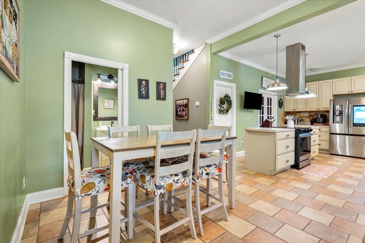 6985 Old Mountain Ash Pike Property Photo 13
