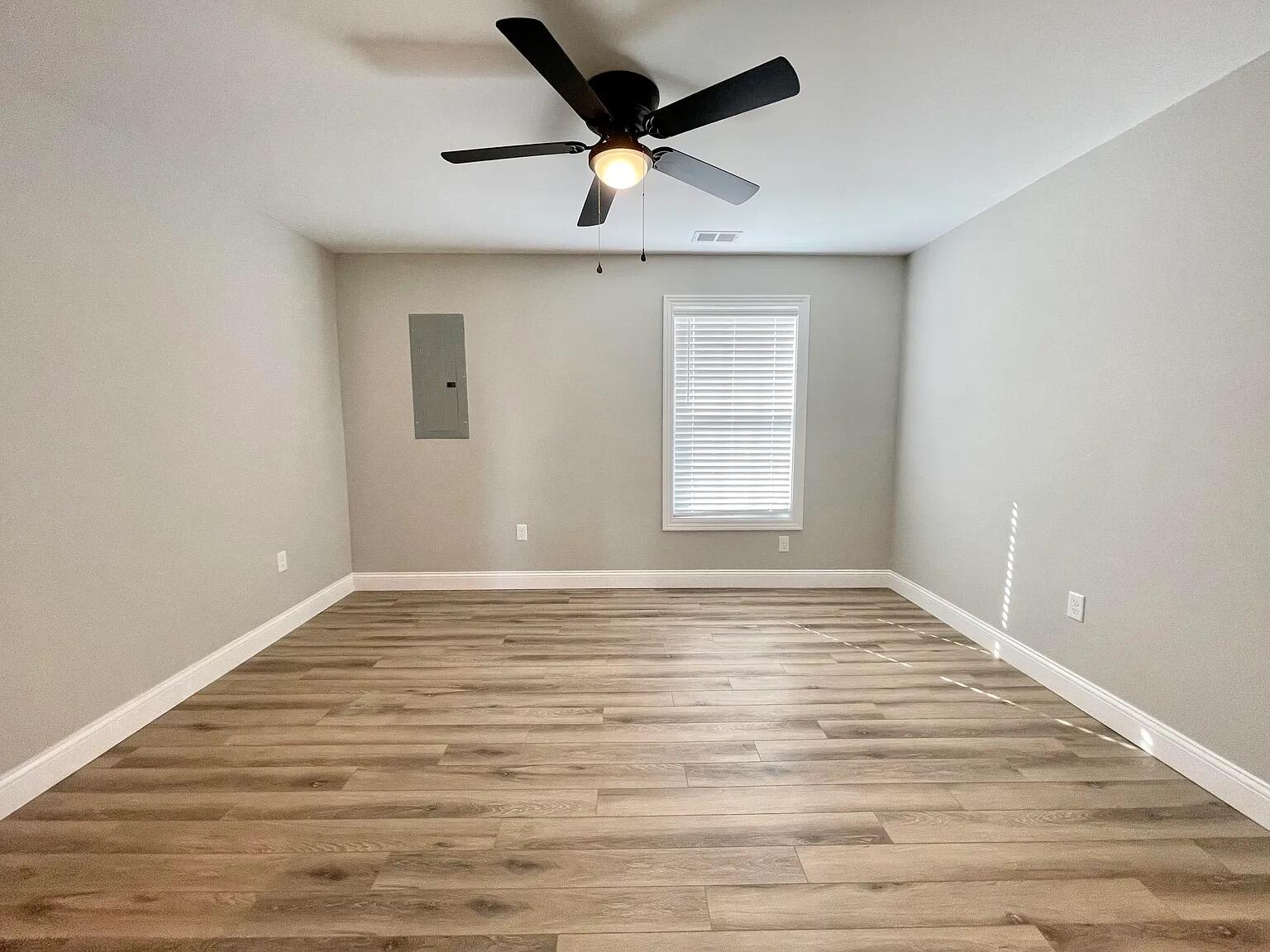 1025 Judah Bear Boulevard Property Photo 12