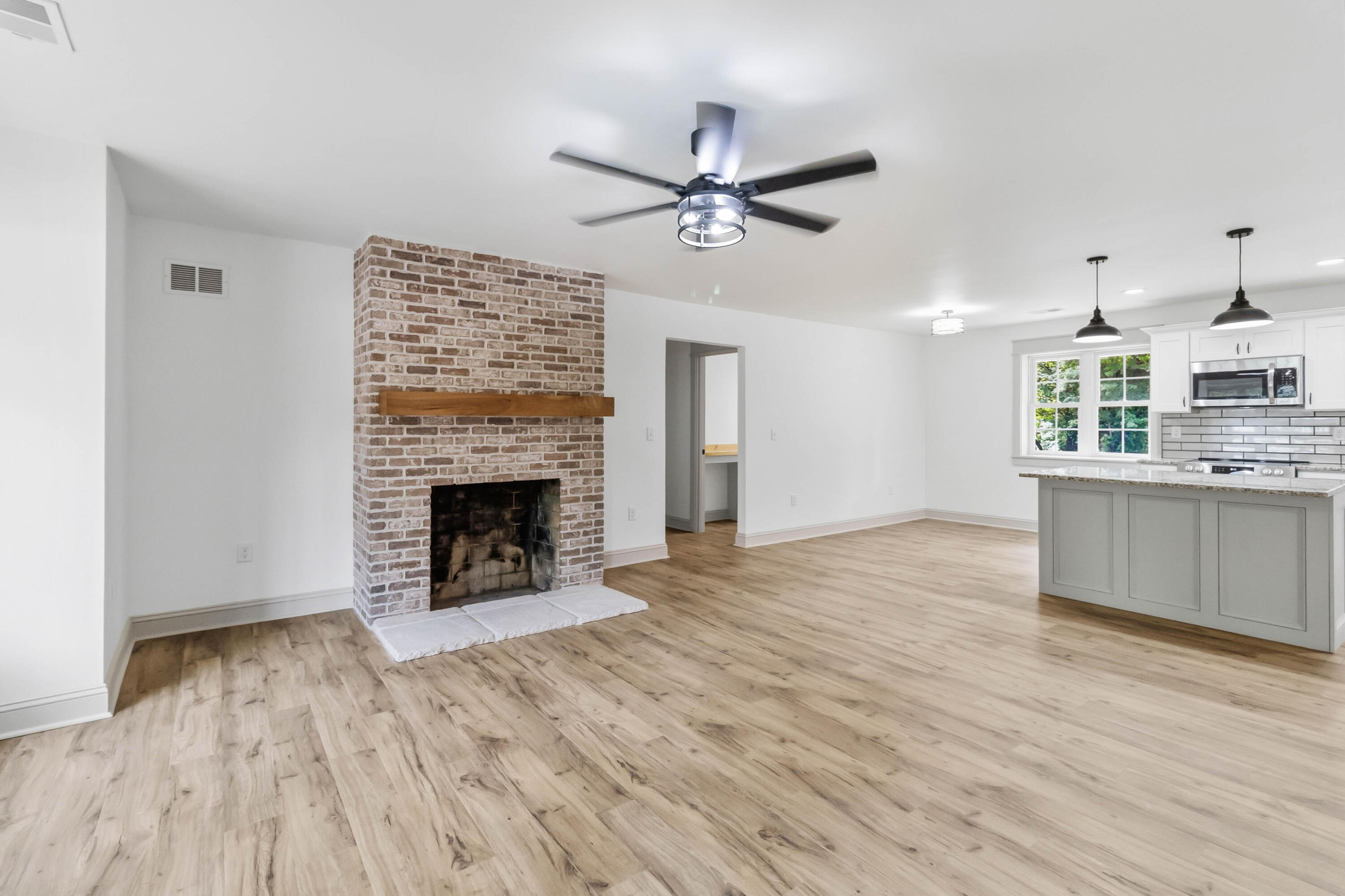 109 Elm Street Property Photo 6