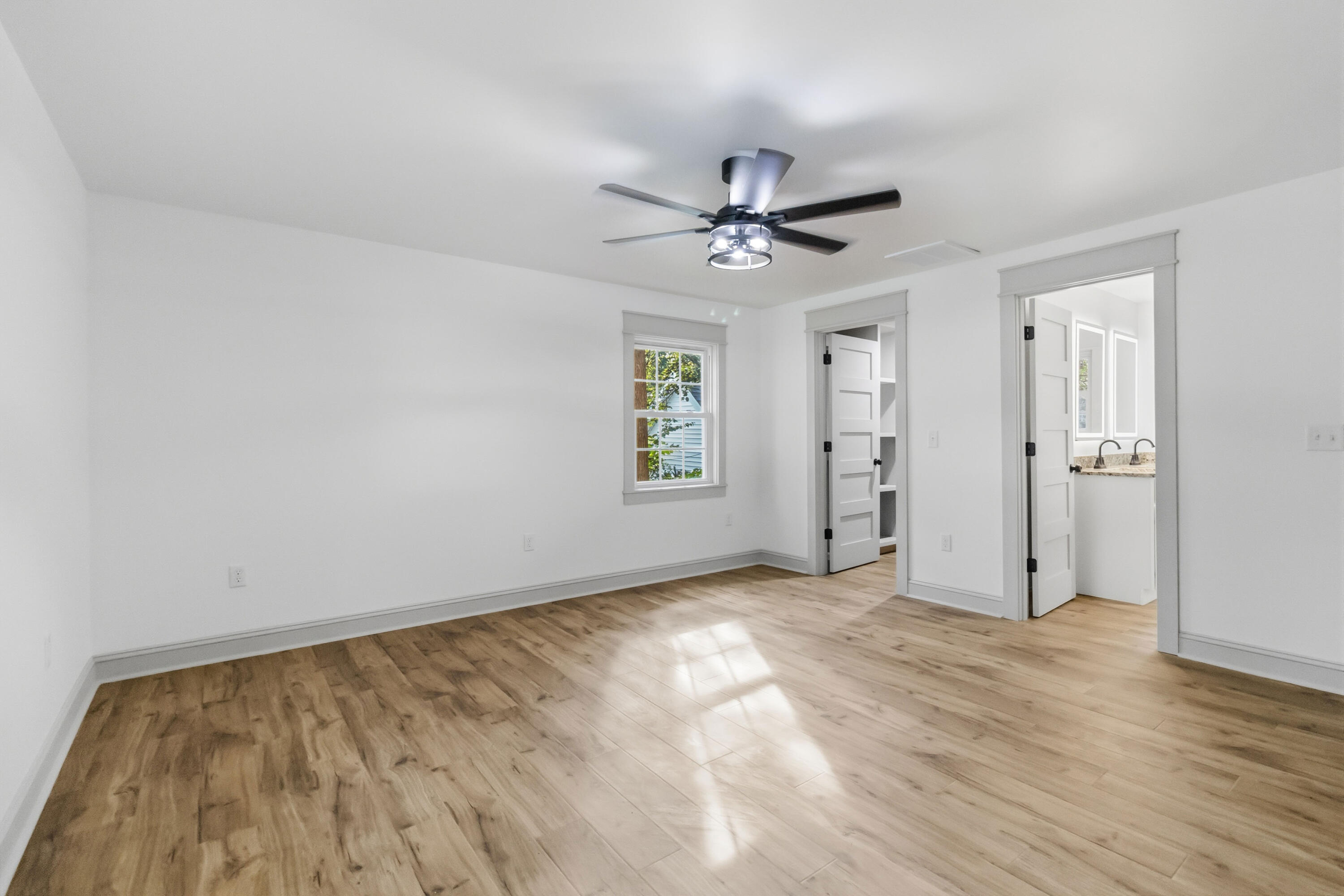 109 Elm Street Property Photo 25