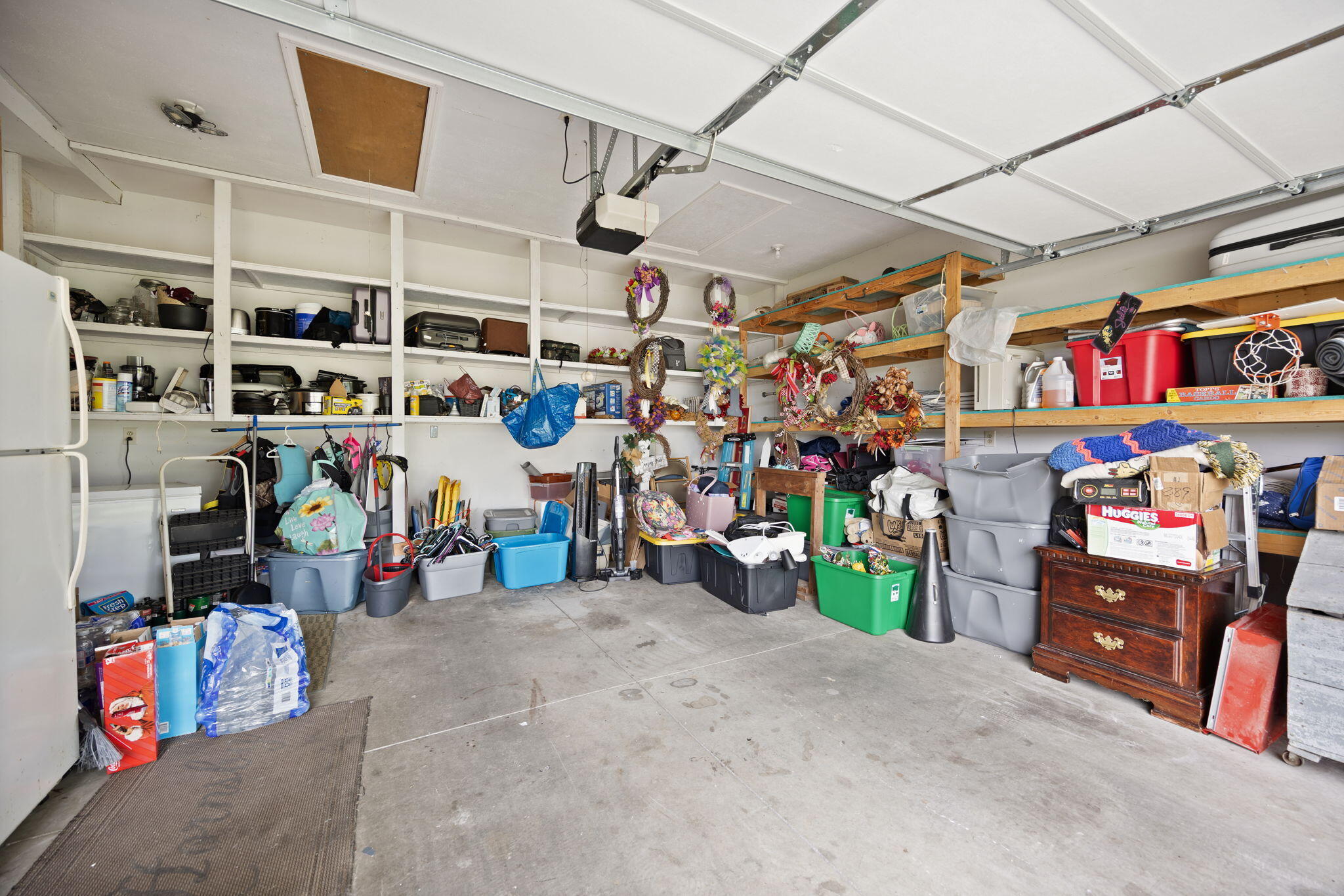 389 Park Lane Property Photo 32