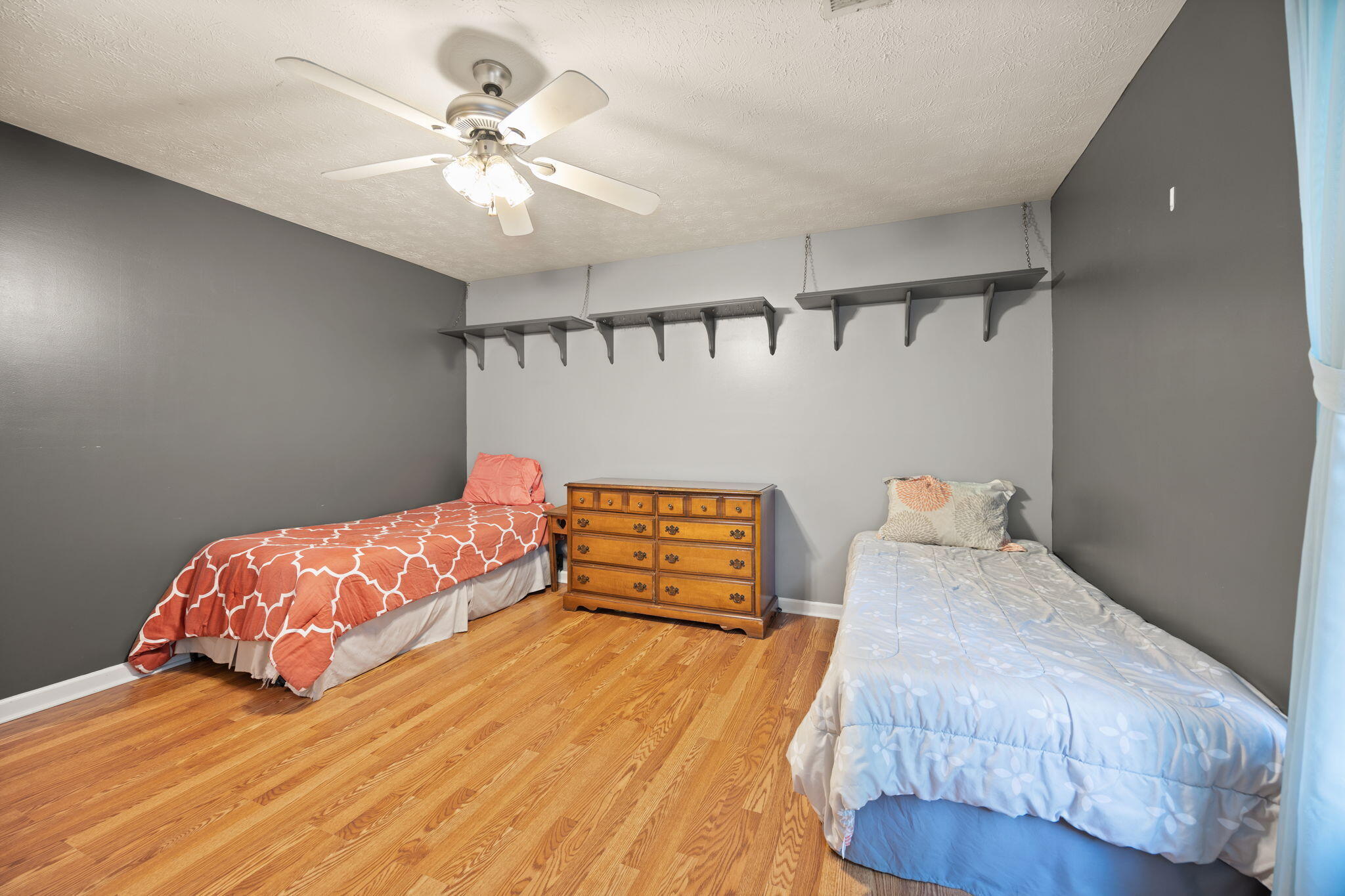 389 Park Lane Property Photo 41