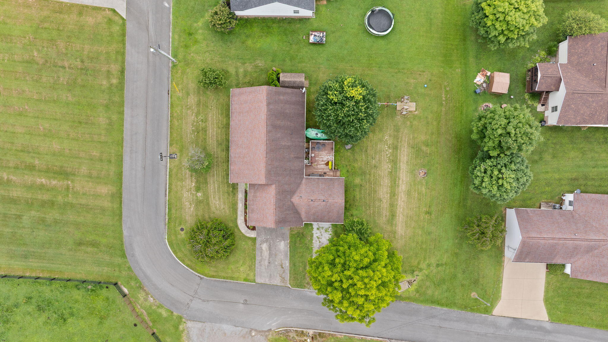 389 Park Lane Property Photo 66