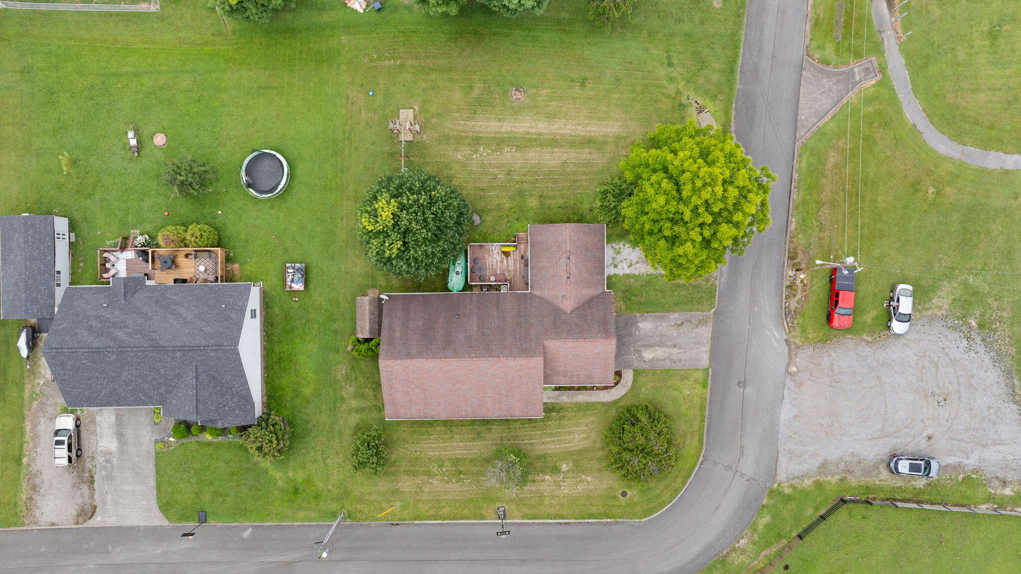 389 Park Lane Property Photo 67