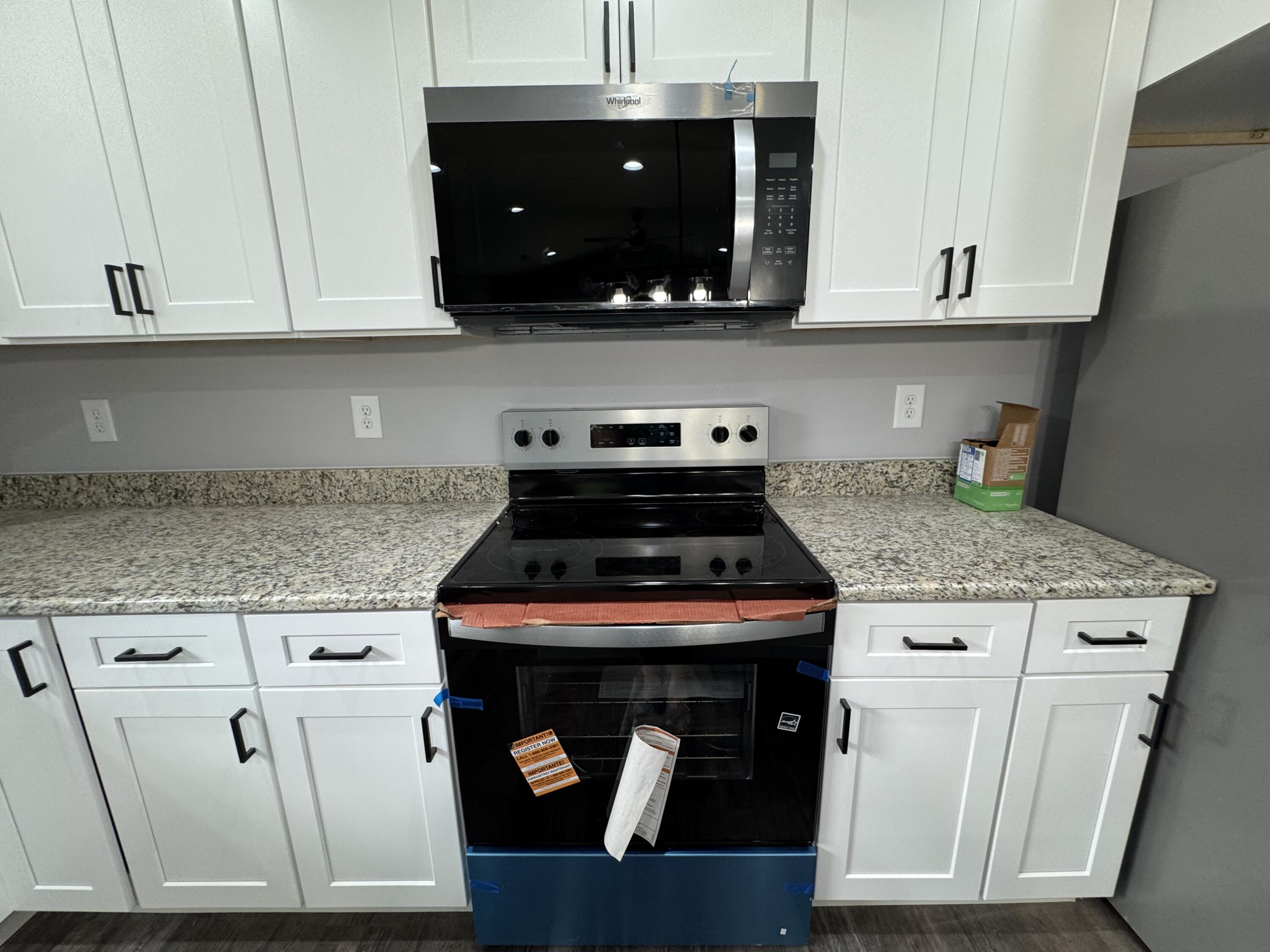 296 Hillview Drive Property Photo 8