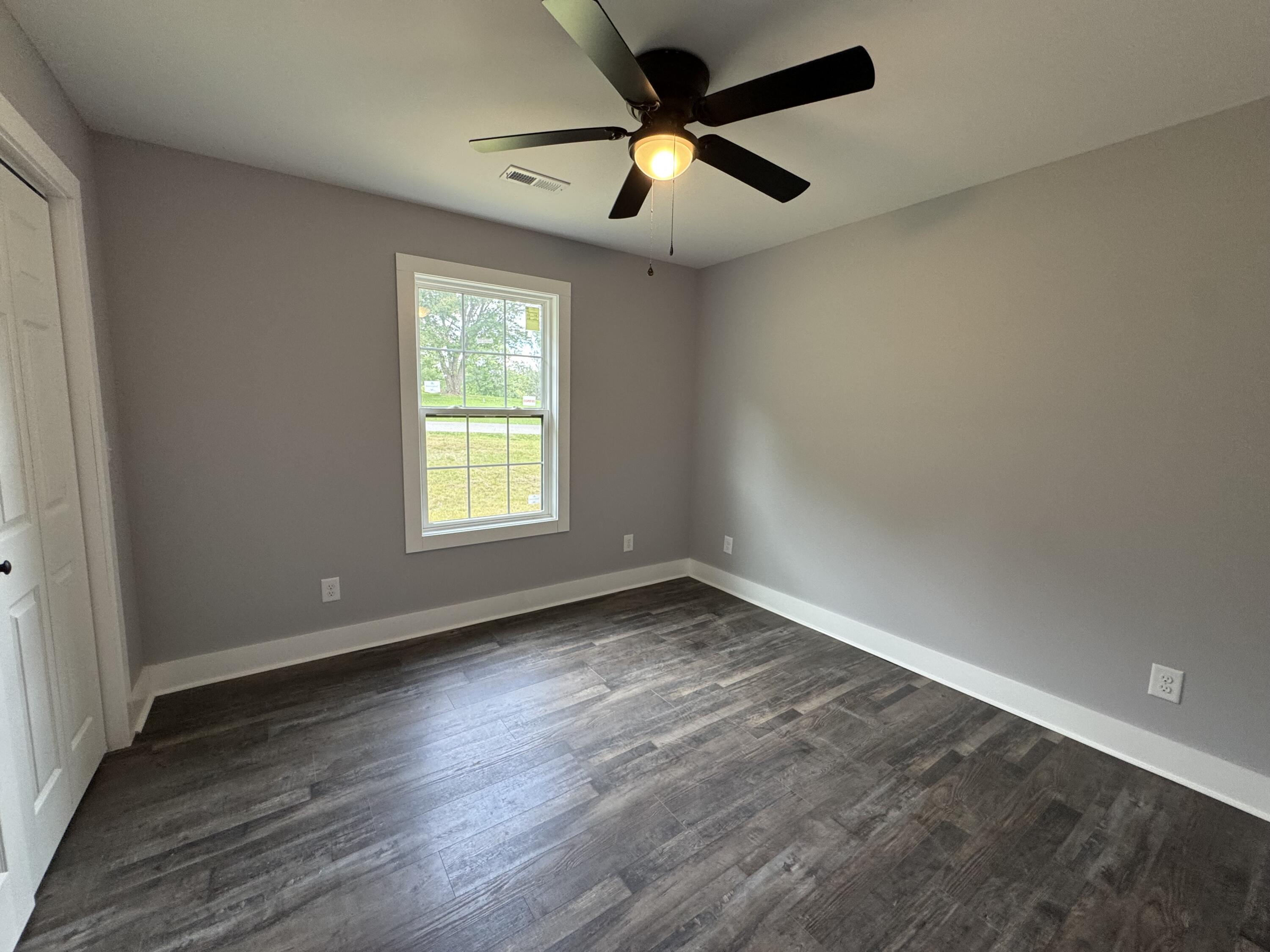 296 Hillview Drive Property Photo 10