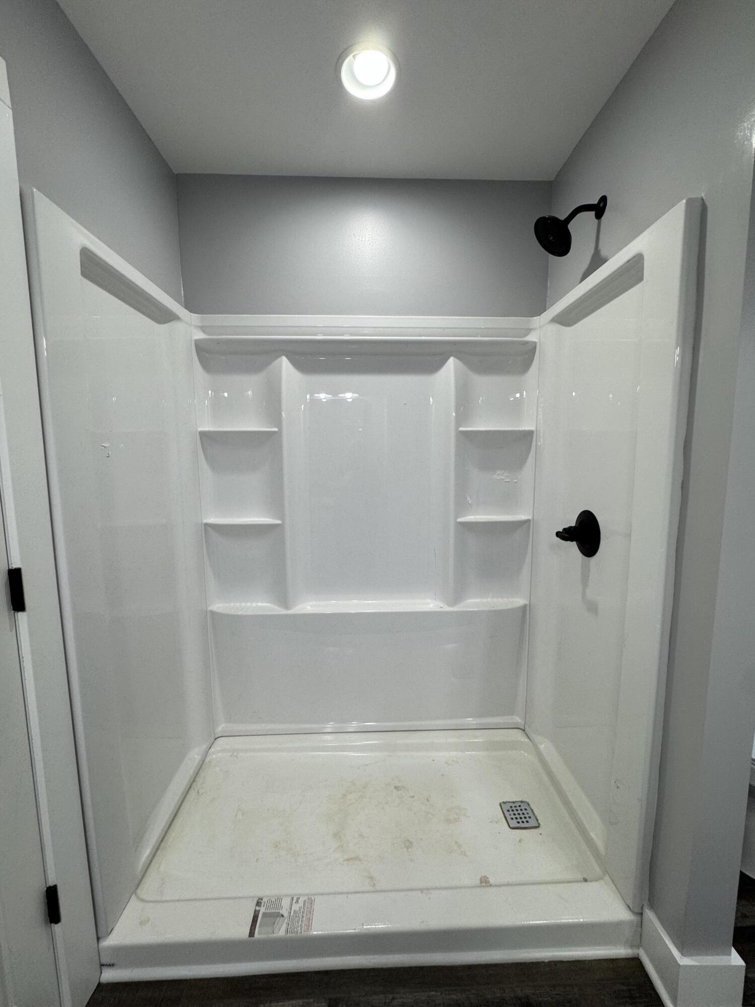 296 Hillview Drive Property Photo 16