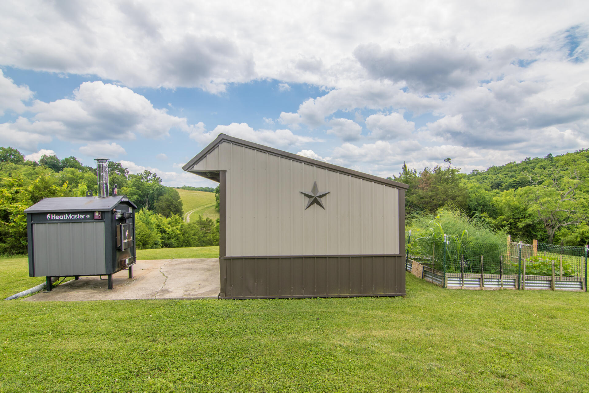 660 Parsons Lane Property Photo 46