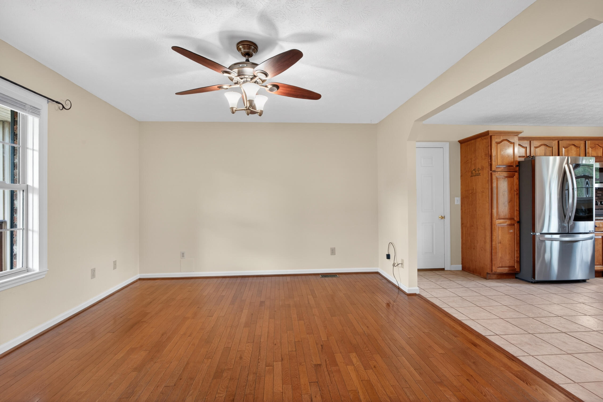 132 Braemar Drive Property Photo 4