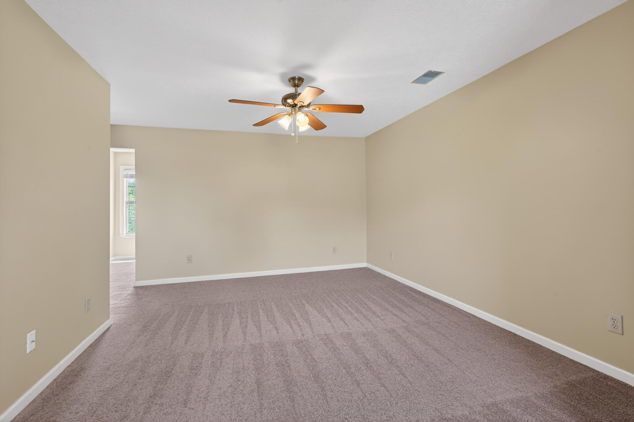 132 Braemar Drive Property Photo 29