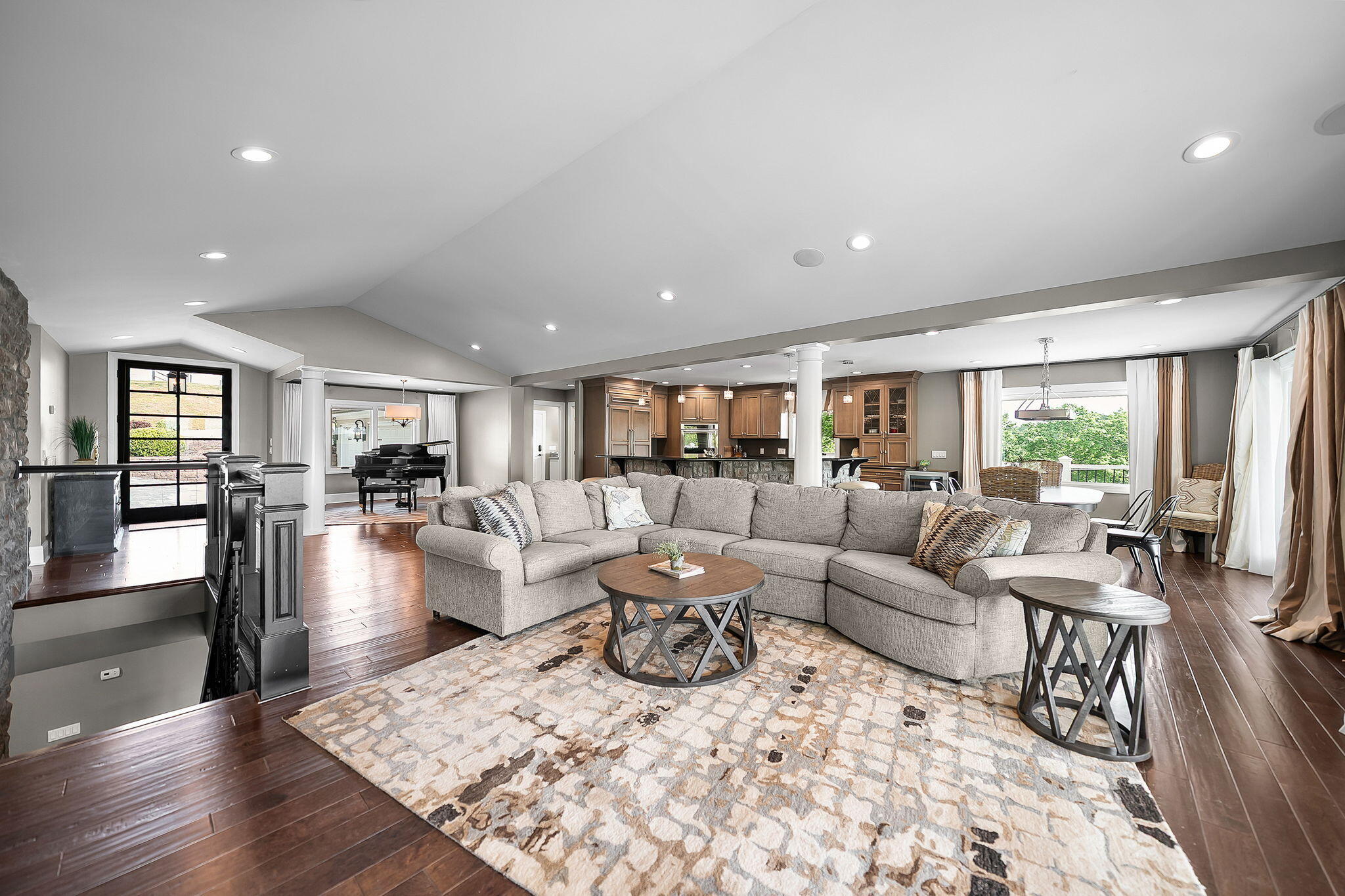 401 Pollard Circle Property Photo 12