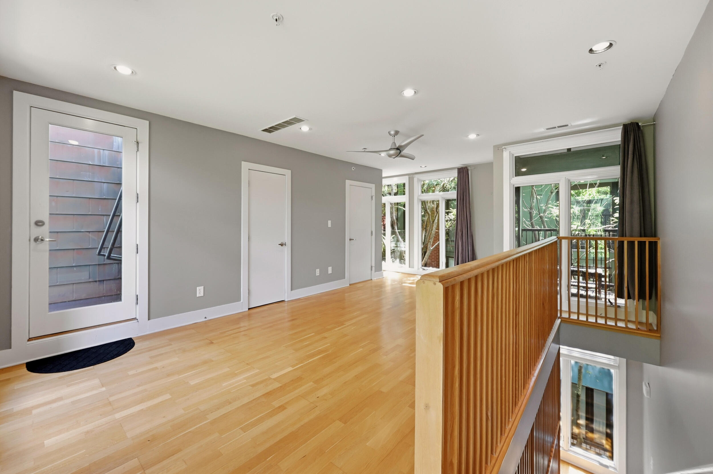 622 W Main Street 110 Property Photo 6