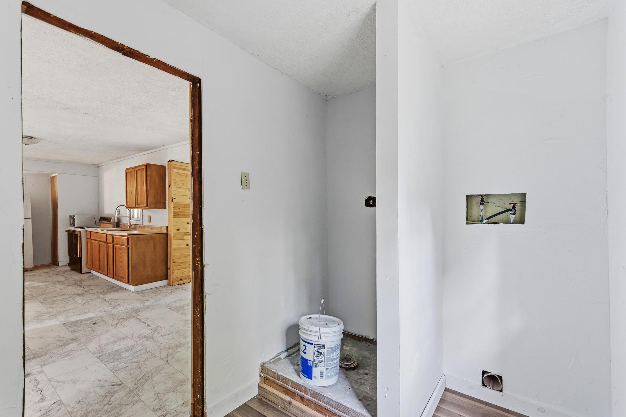 287 Dustin Road Property Photo 15